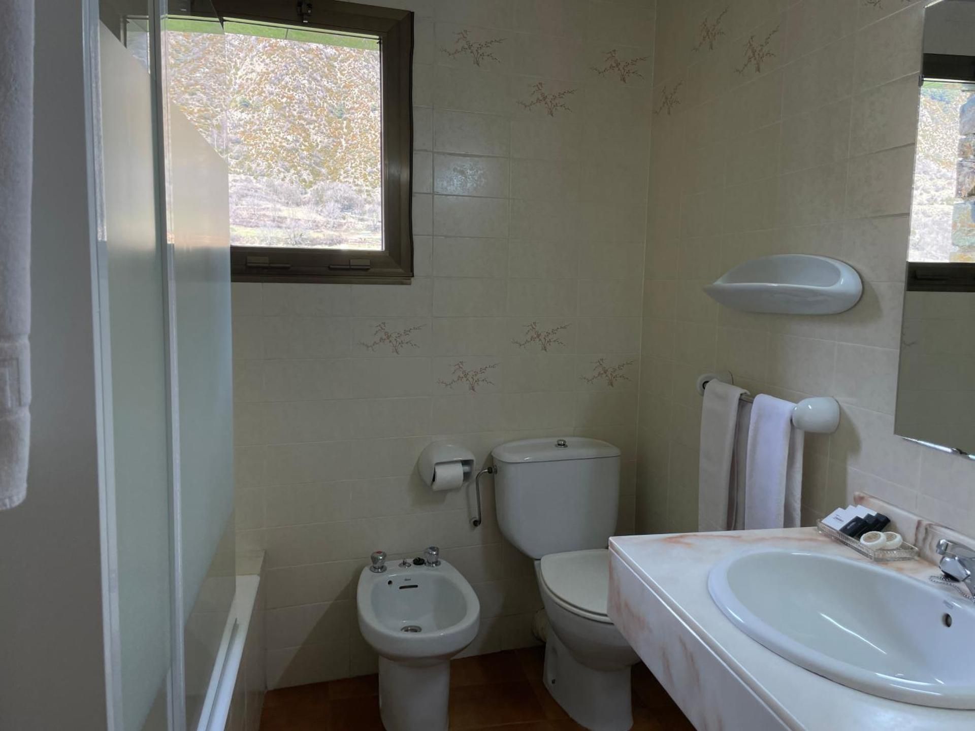 Triple Room with Mountain View
