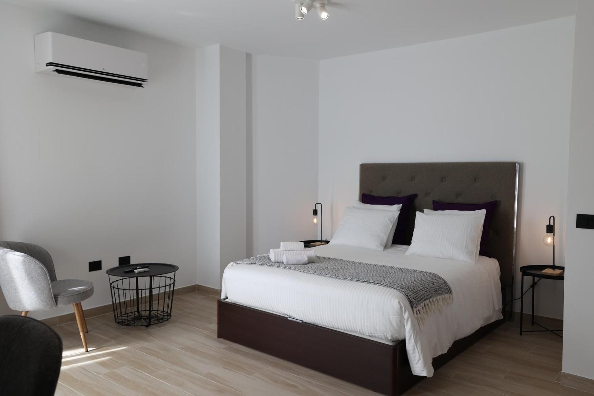 Apartment with City View
