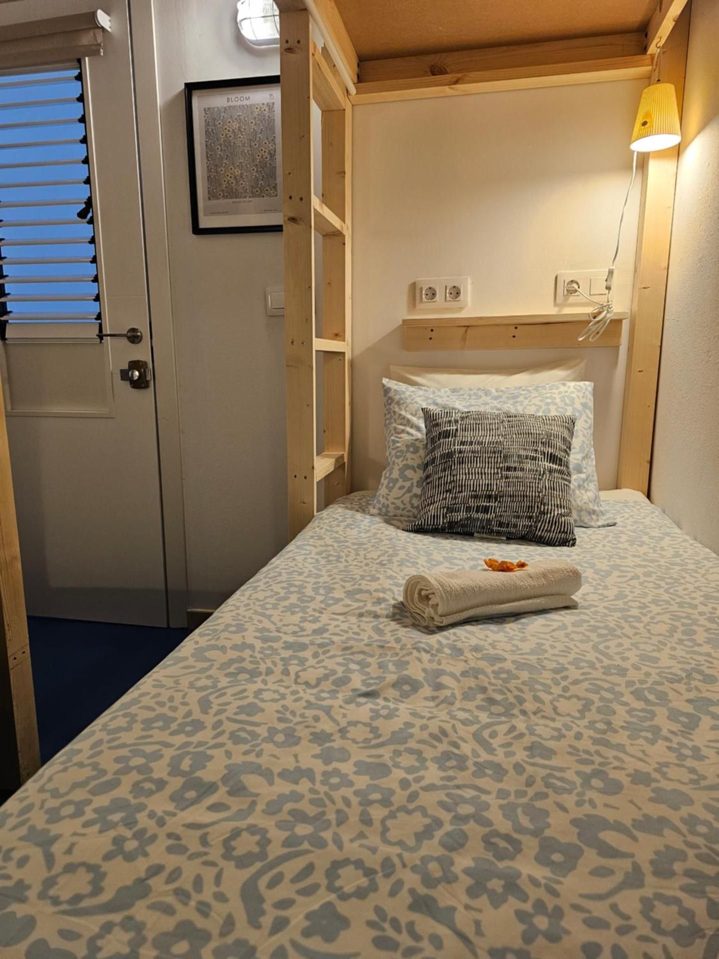 Quadruple Room with Private External Bathroom