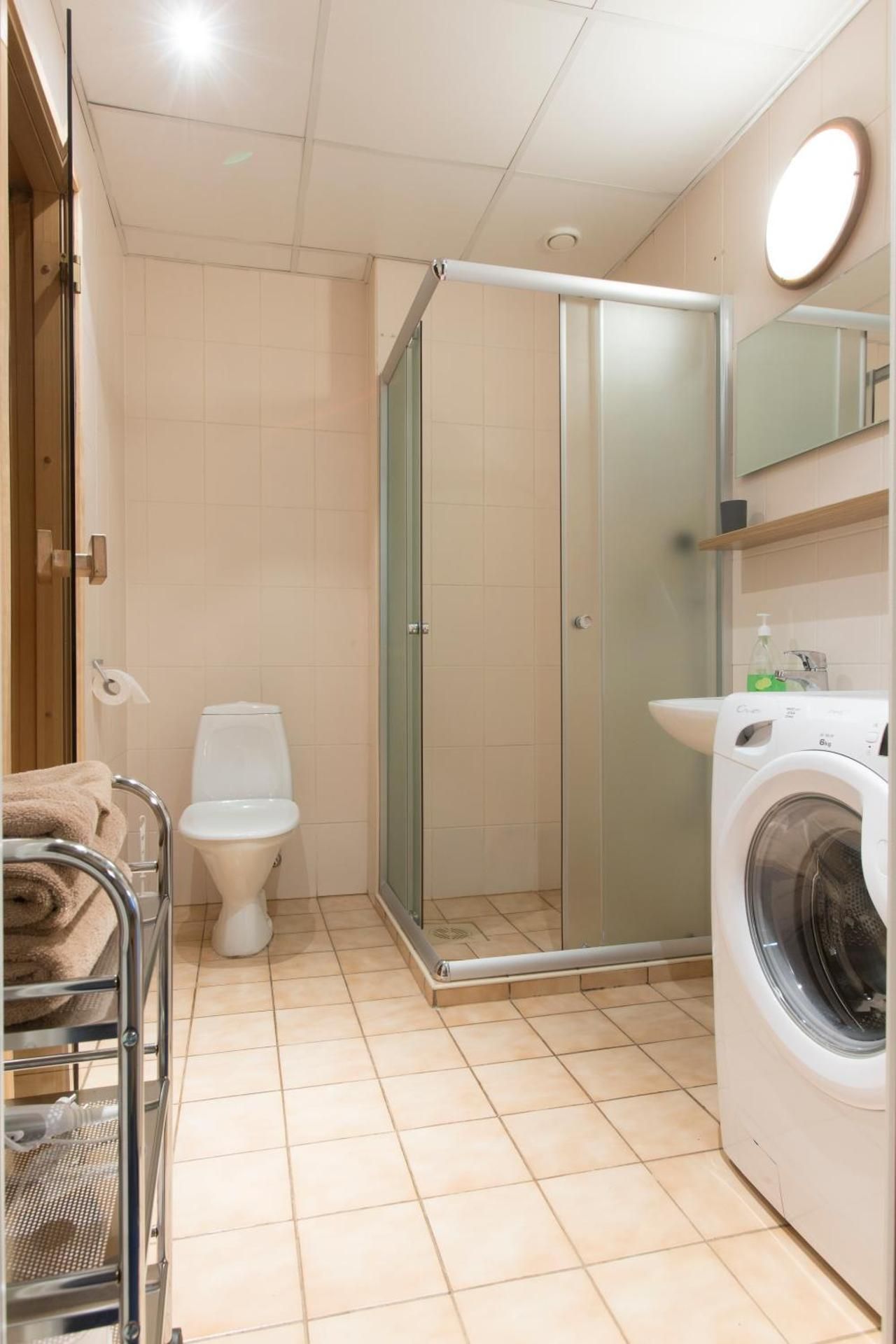 One-Bedroom Apartment with Sauna (4 Adults)