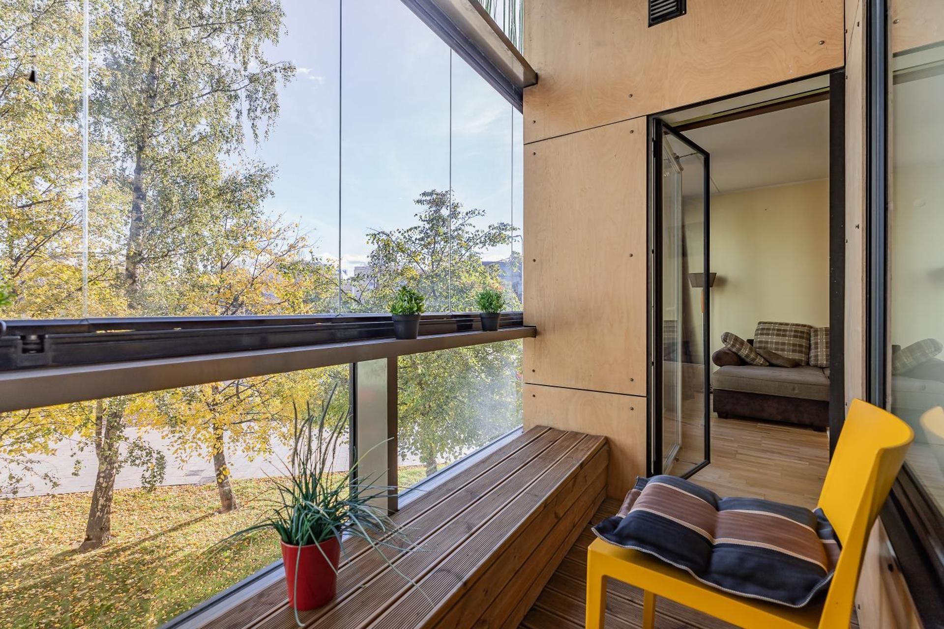 One-Bedroom Apartment