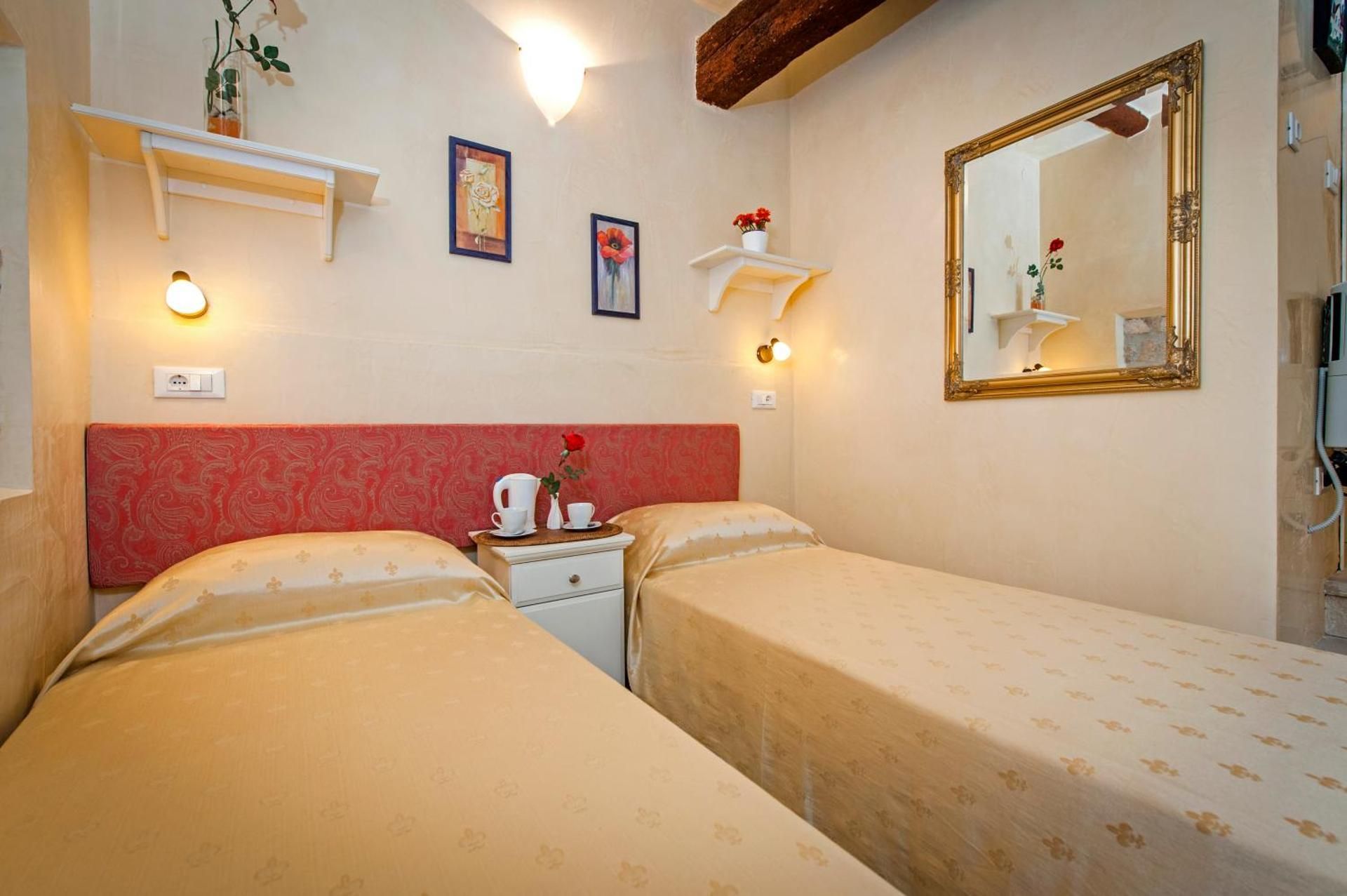 Economy Double Room