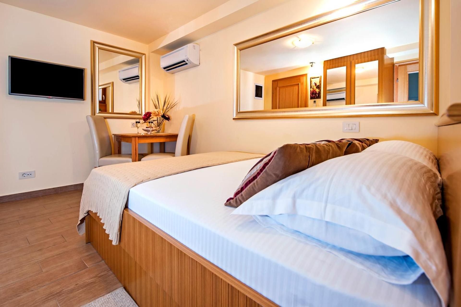 Double Room - Second Floor