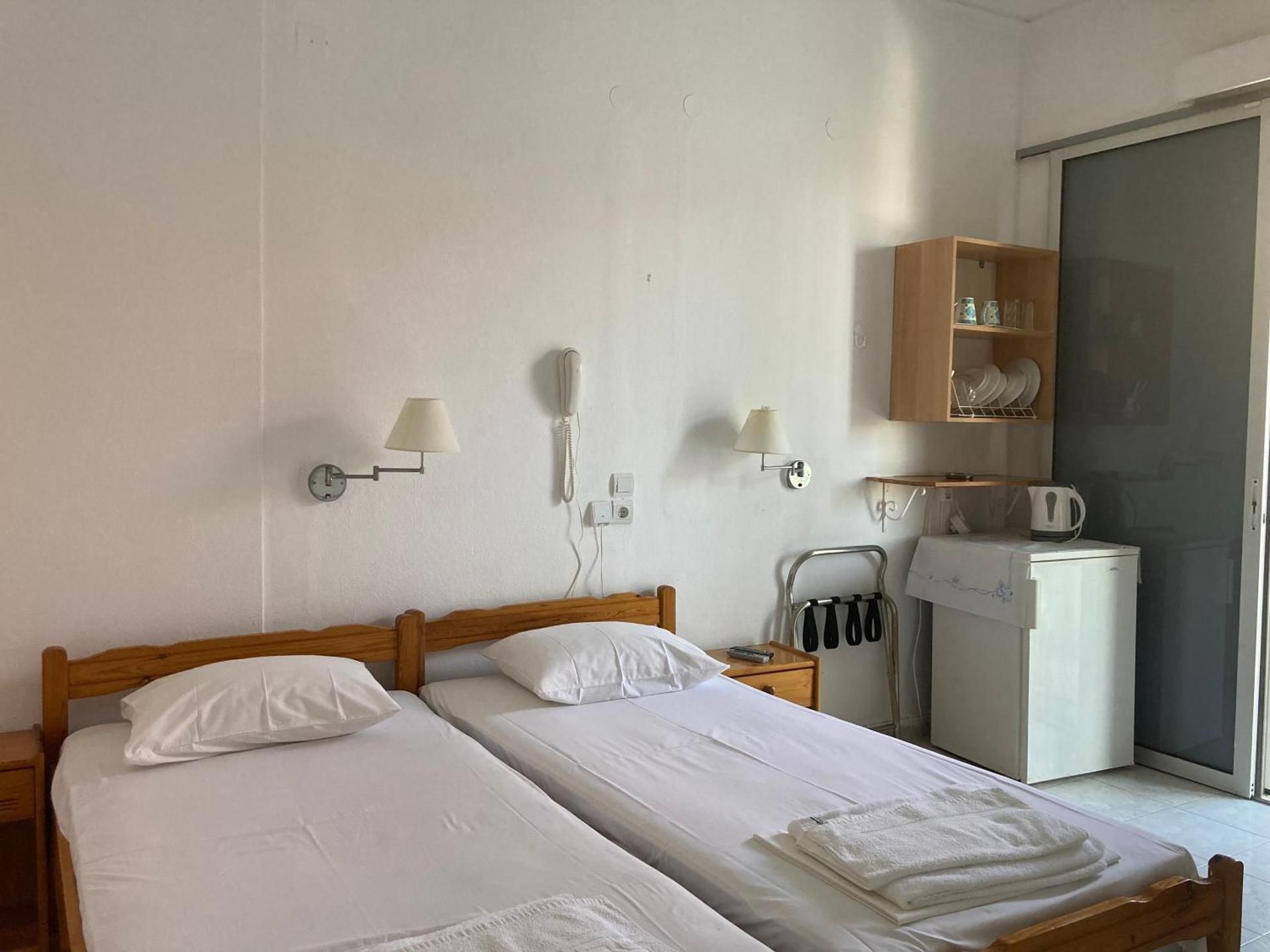 Double or Twin Room with Mountain View