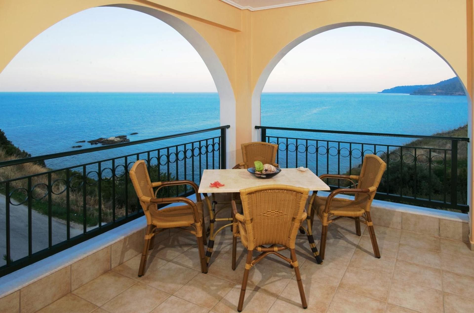 One-Bedroom Apartment (2 Adults)