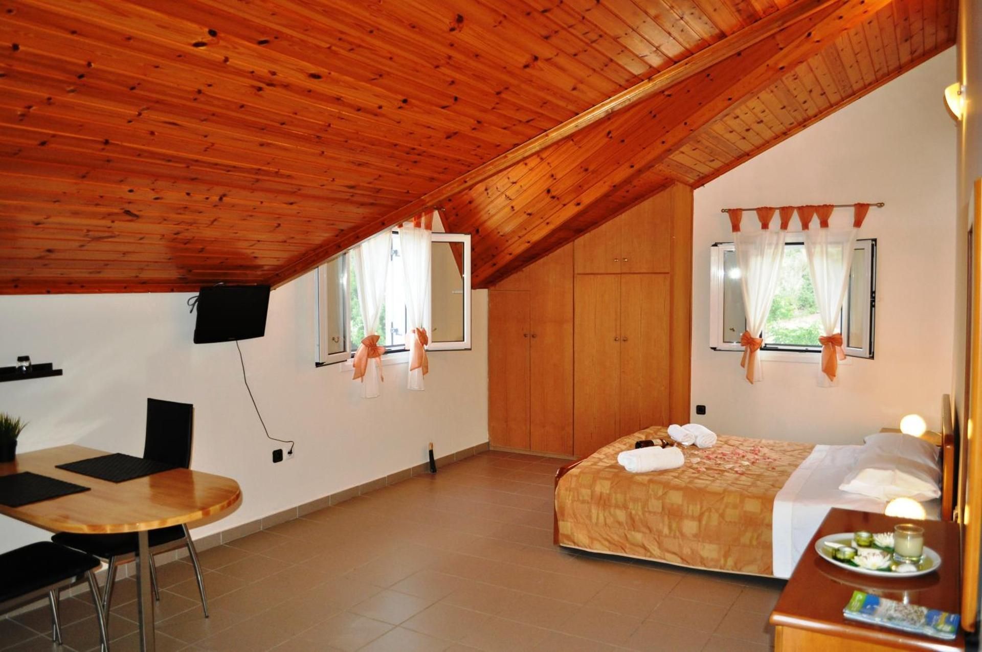Studio with Sea View