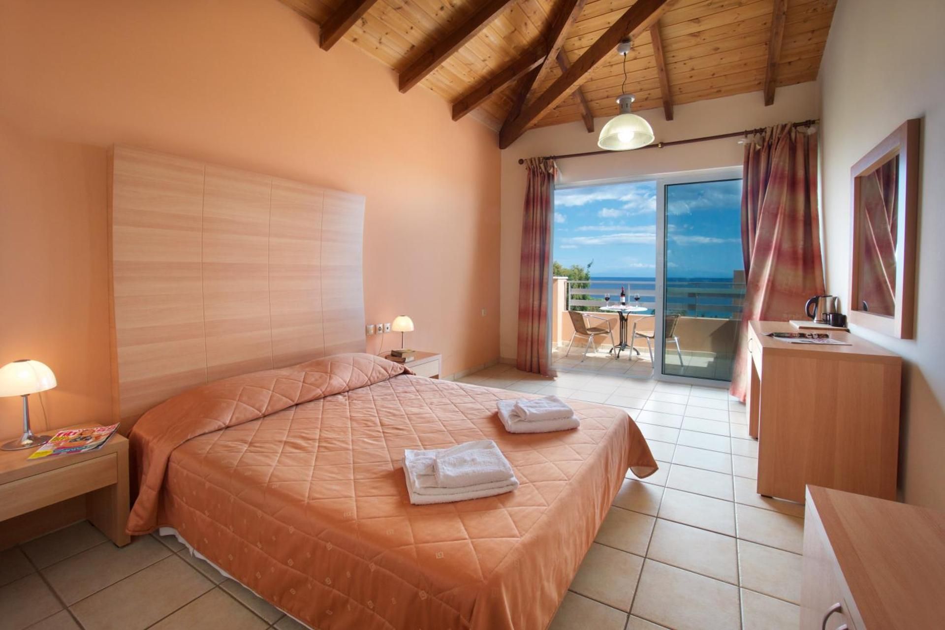 Triple Room with Side Sea View
