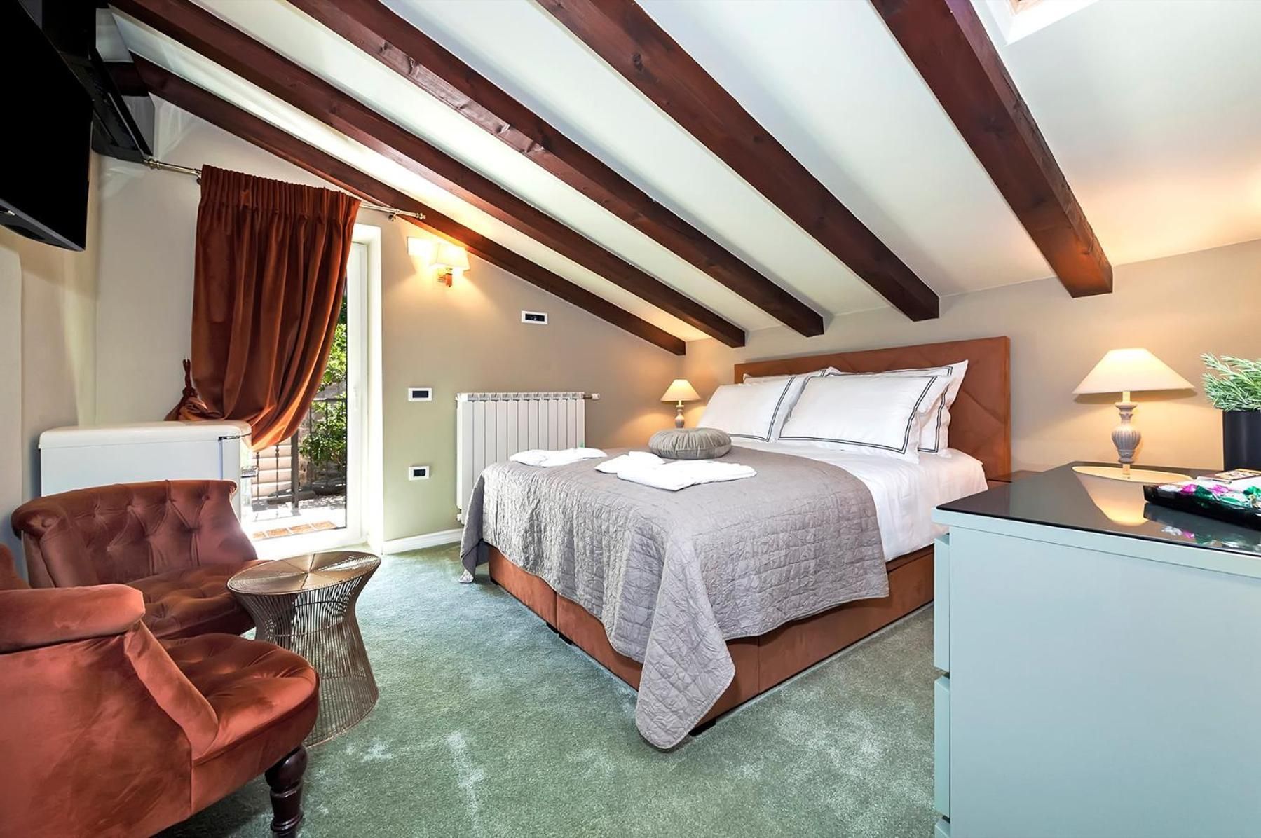 Double Room with Terrace