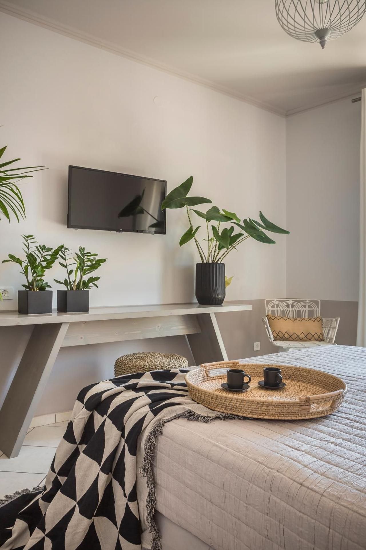 Deluxe Room with Garden View