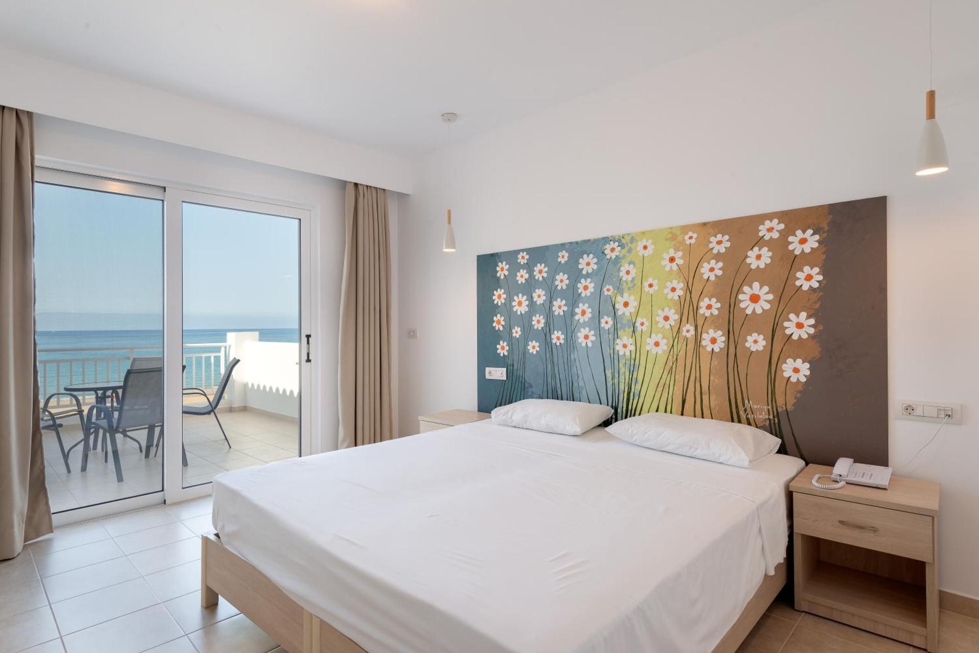 Suite with Sea View