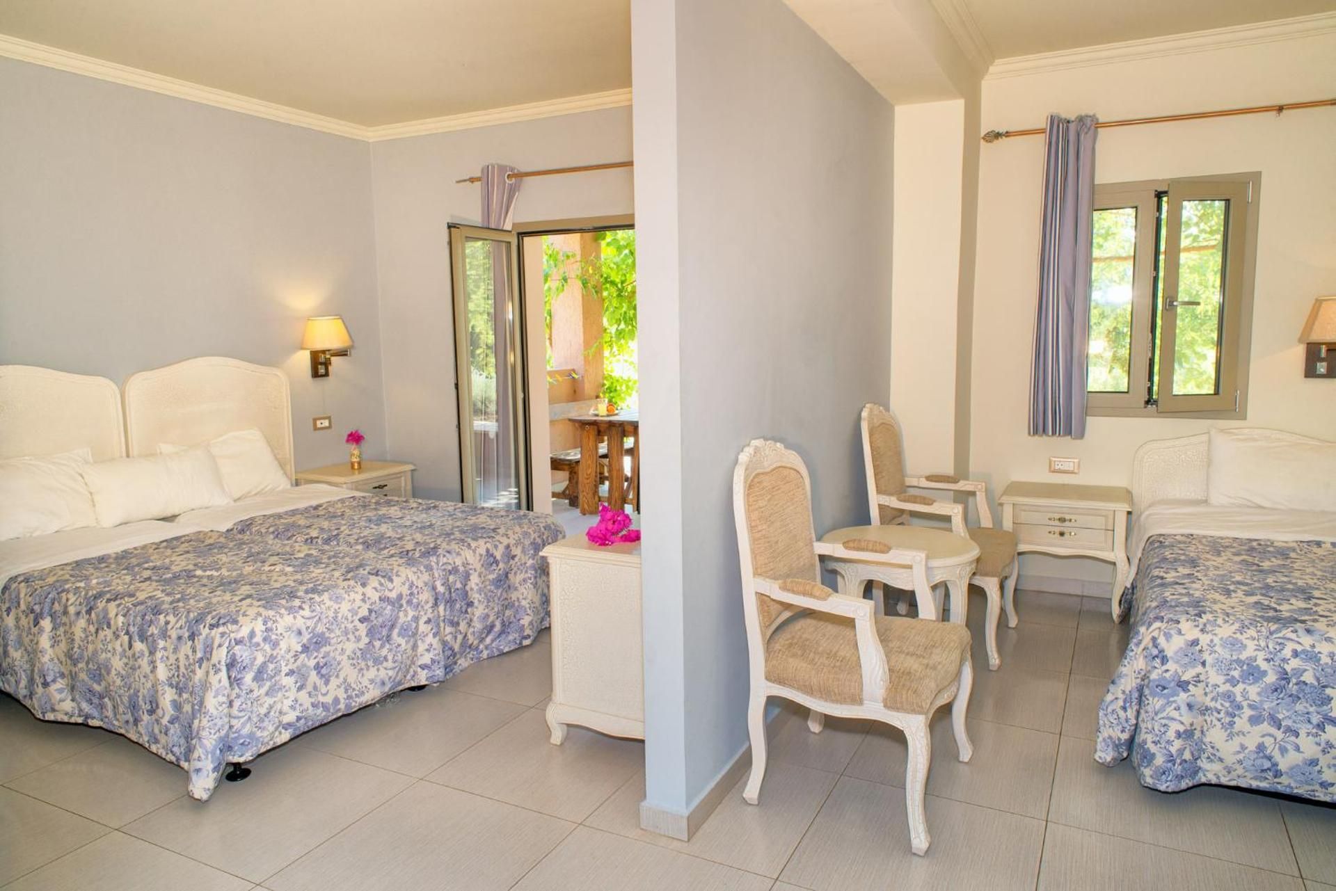 Classic Triple Room