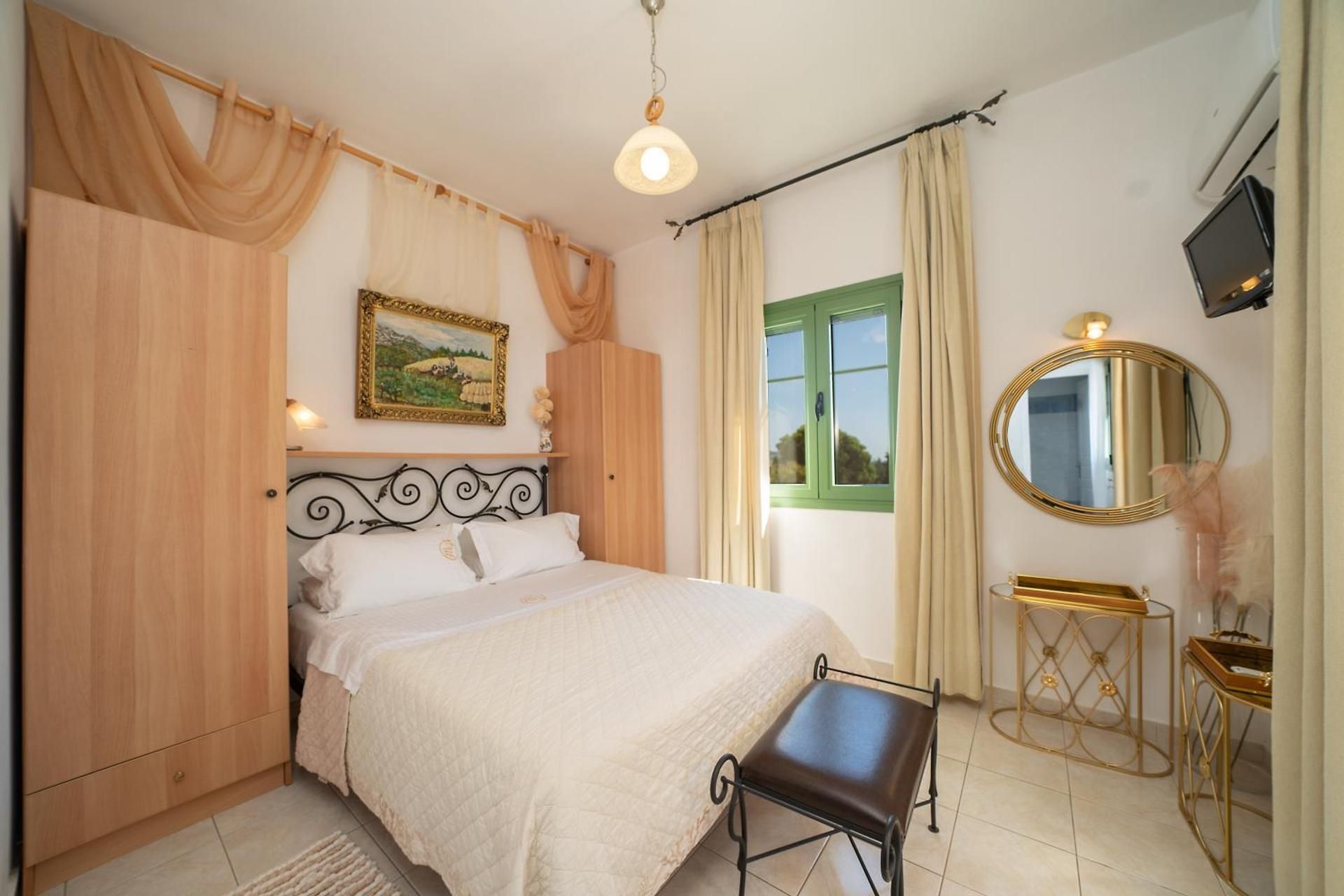 Two-Bedroom Villa (4 Adults)- Split Level