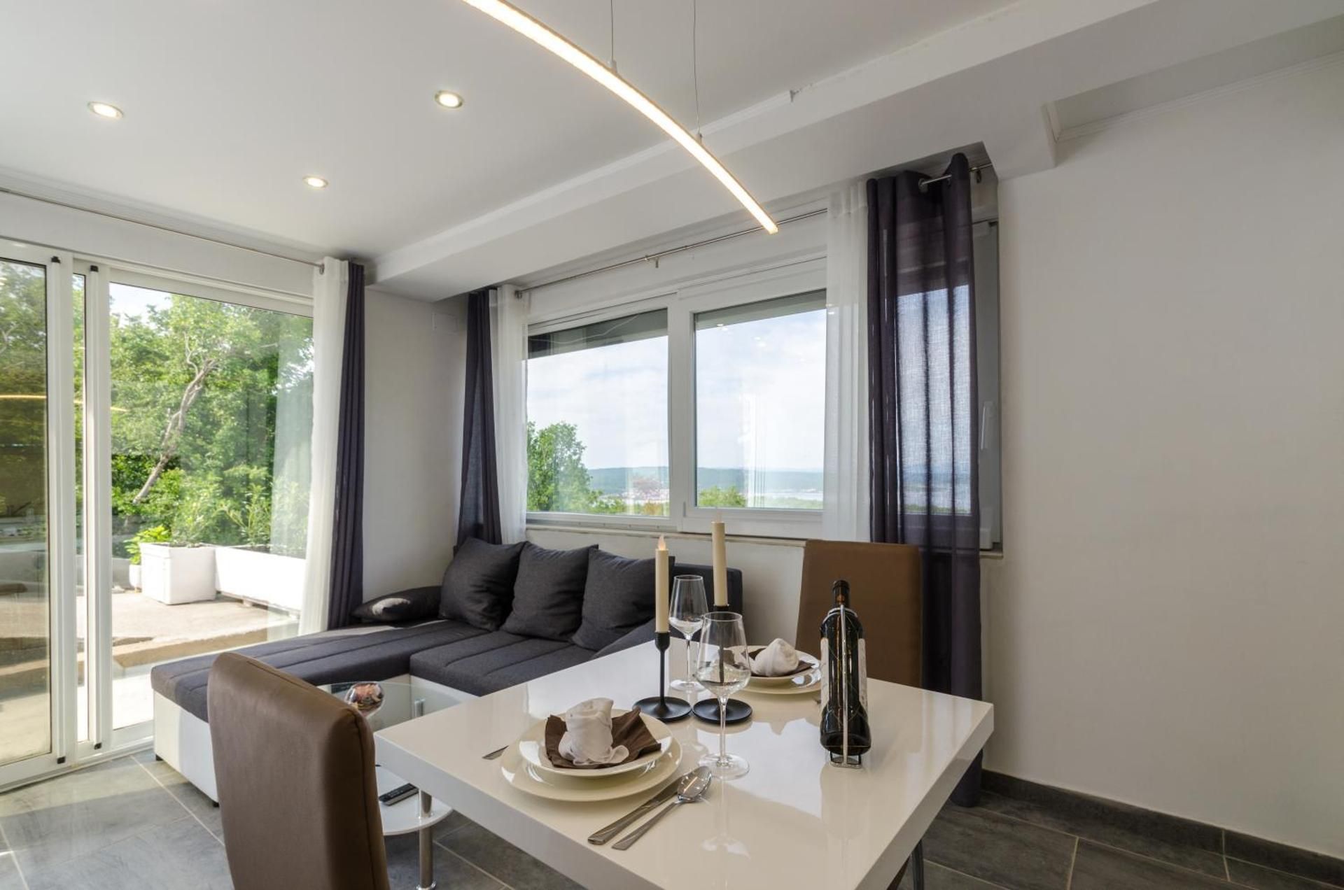 One-Bedroom Villa