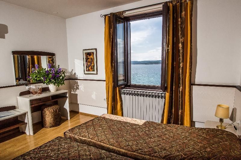 Standard Double or Twin Room Sea Side