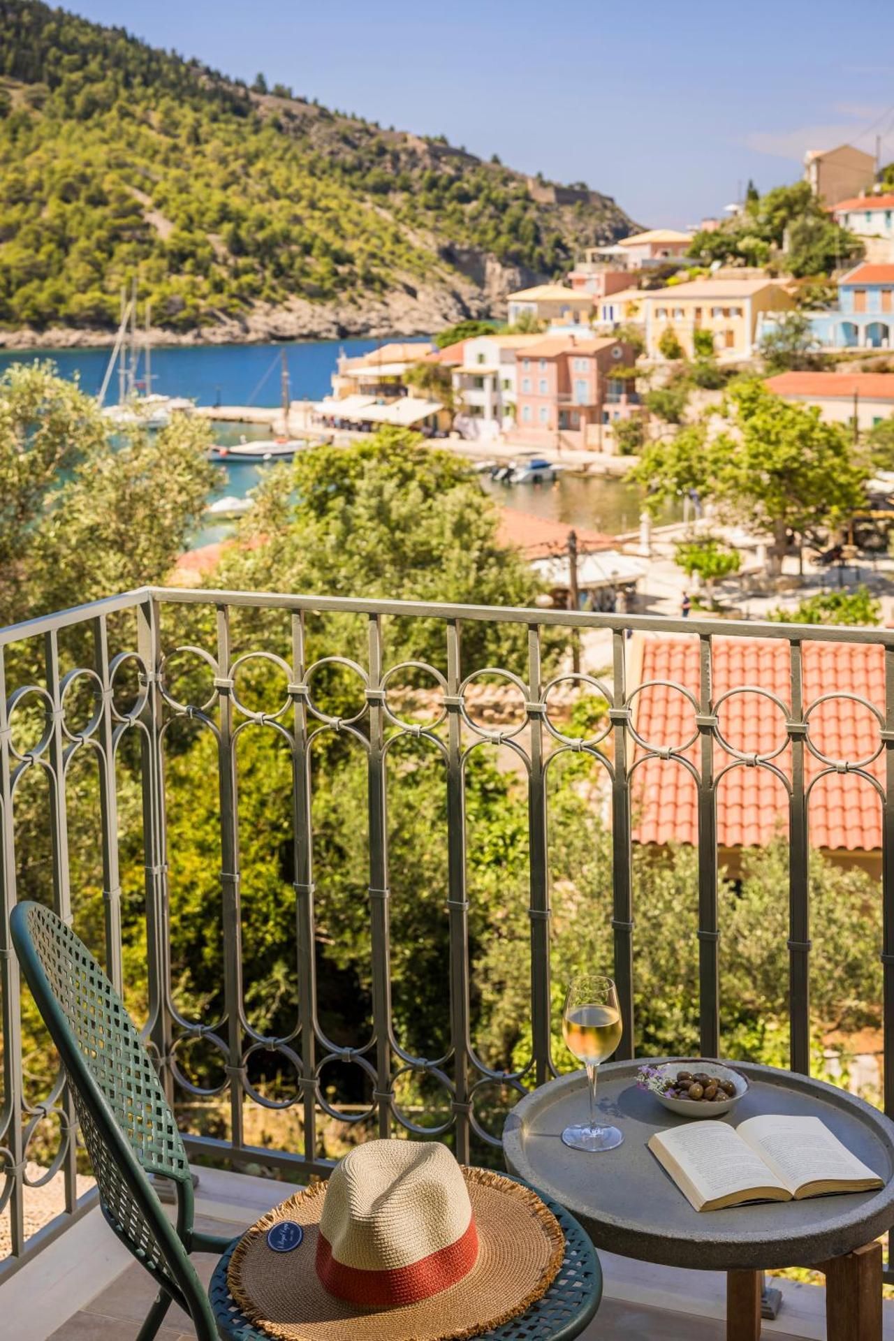 Sea Front 4 Bedroom Villa Complex