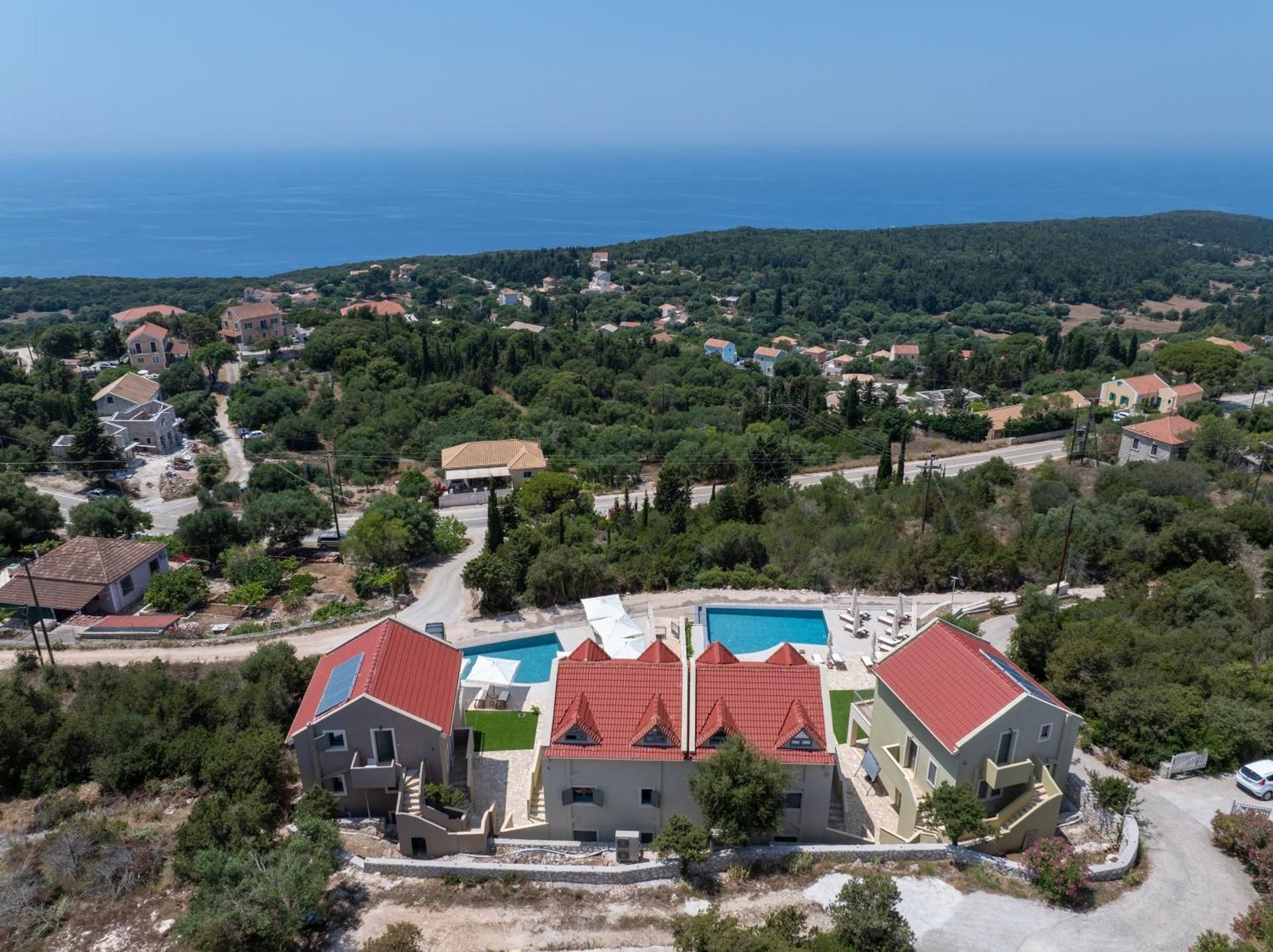 Deluxe Double Room with Balcony and Sea View