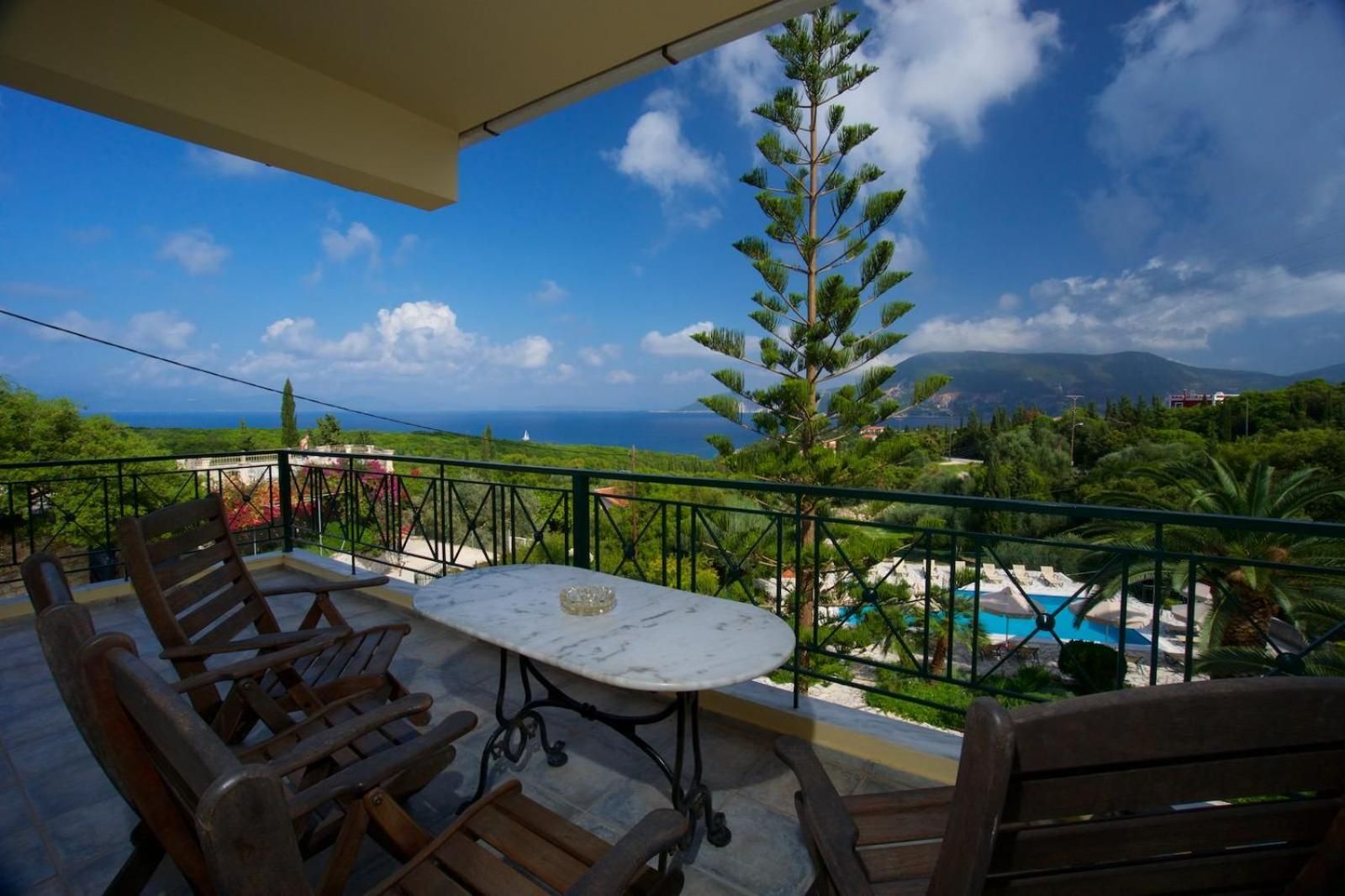 Family Room with Sea View