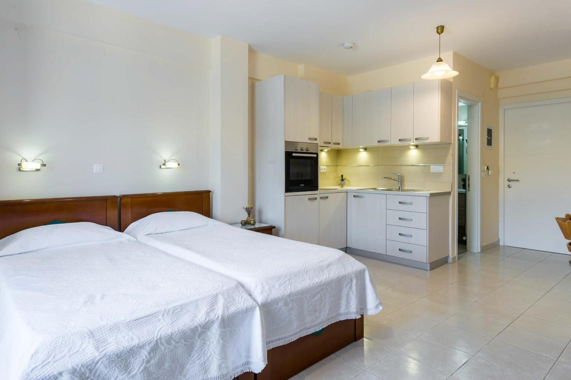 Studio Apartment with Sea View