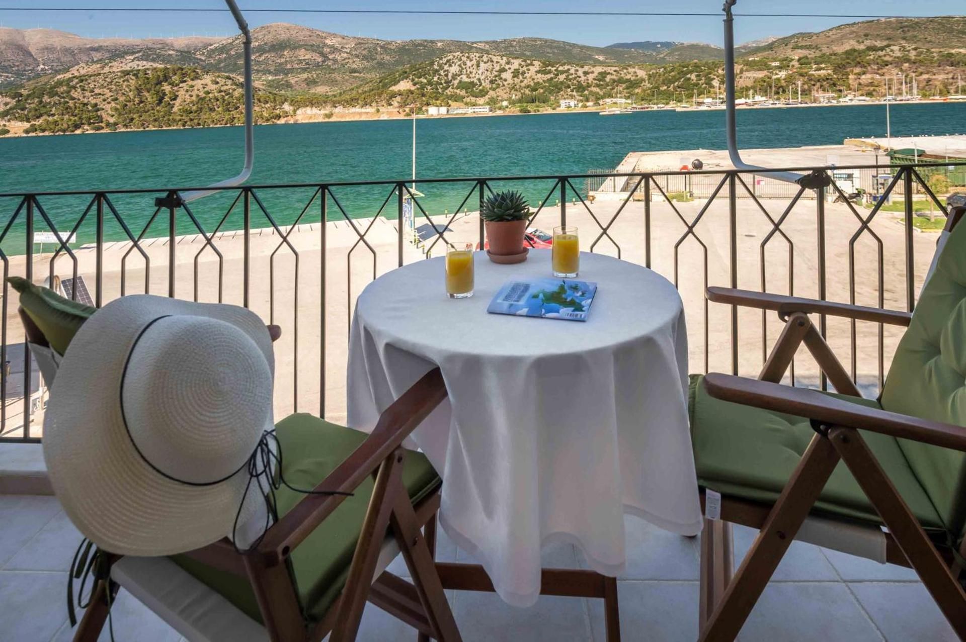 Studio Apartment with Sea View