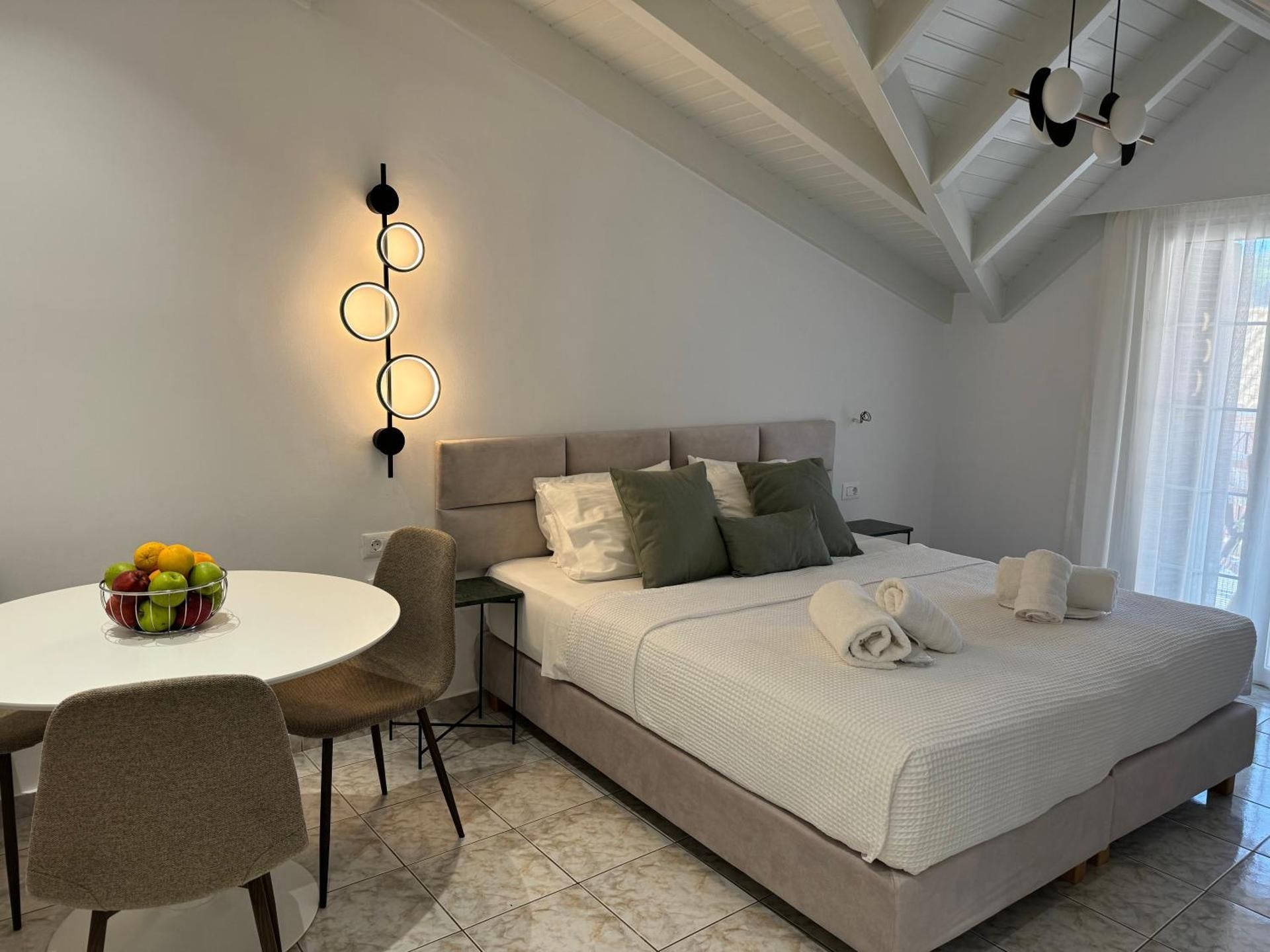 Apartment with Balcony