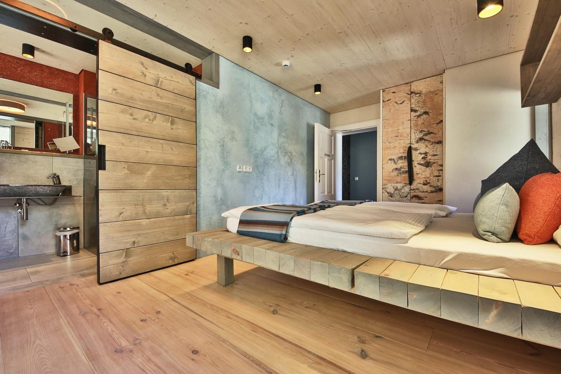 Double Room with Mountain View