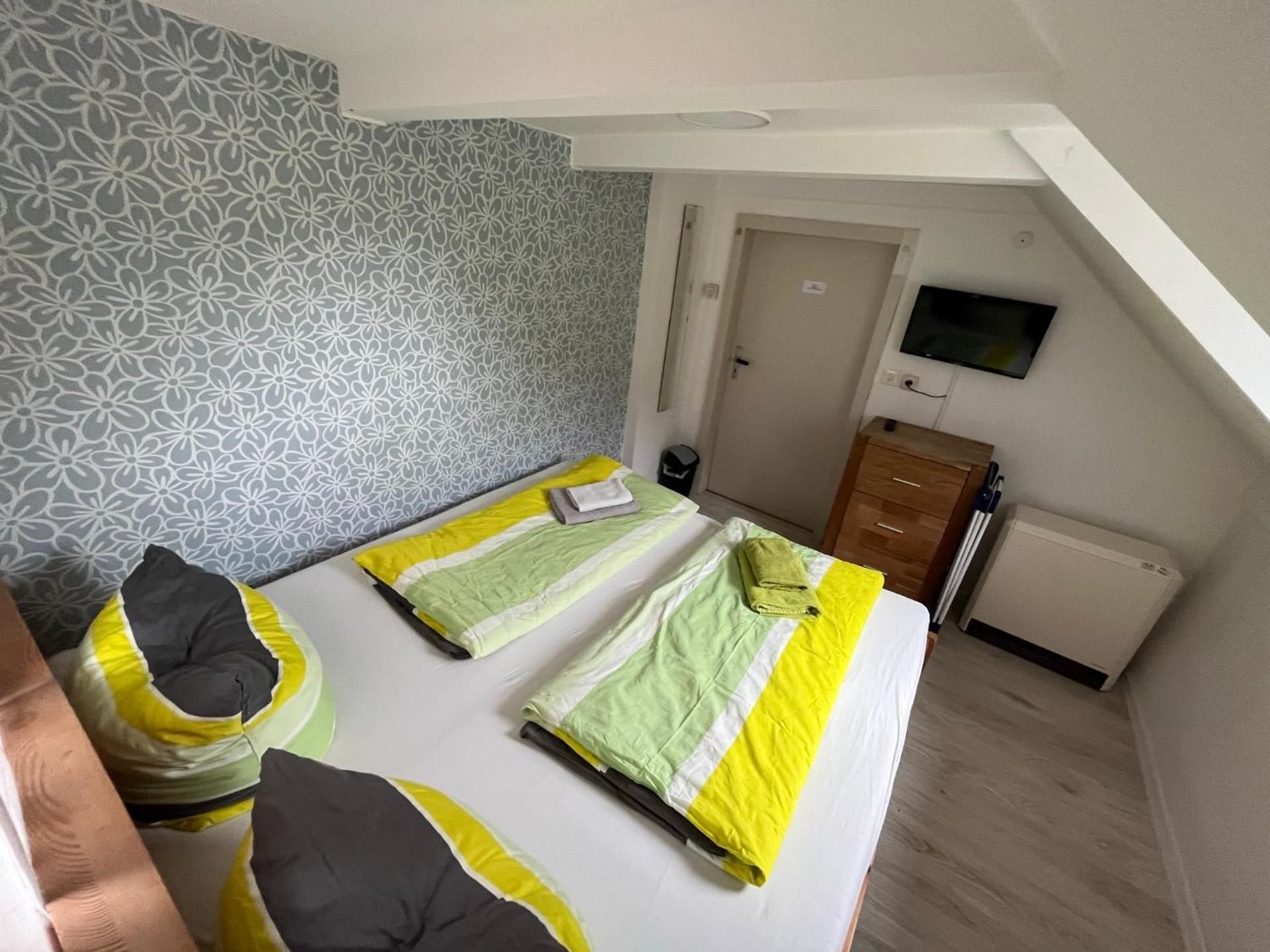 Double Room with Shared Bathroom