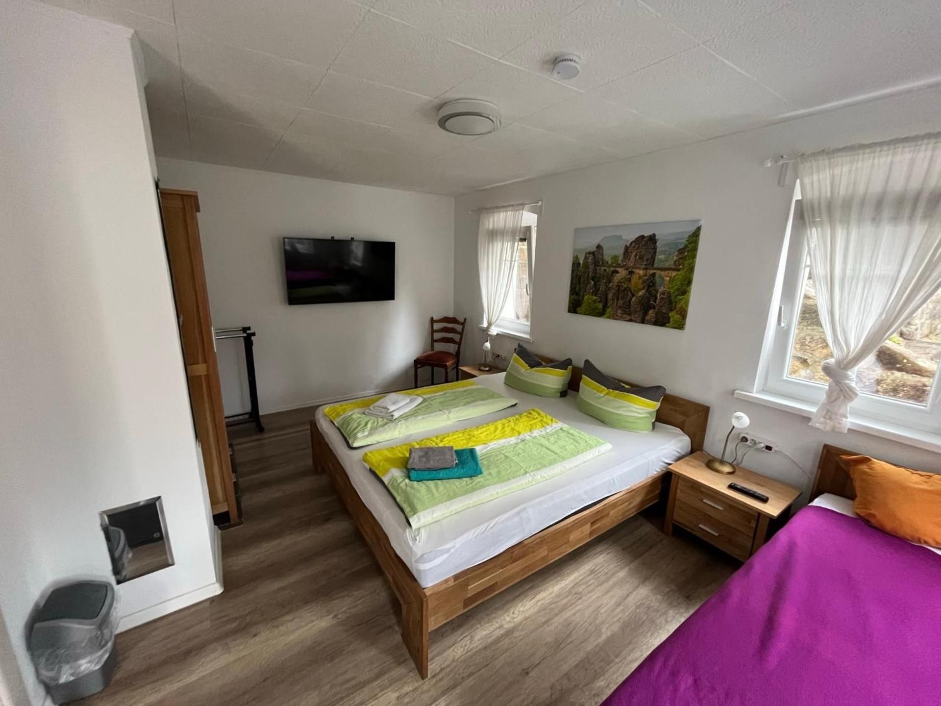 Triple Room with Shared Bathroom