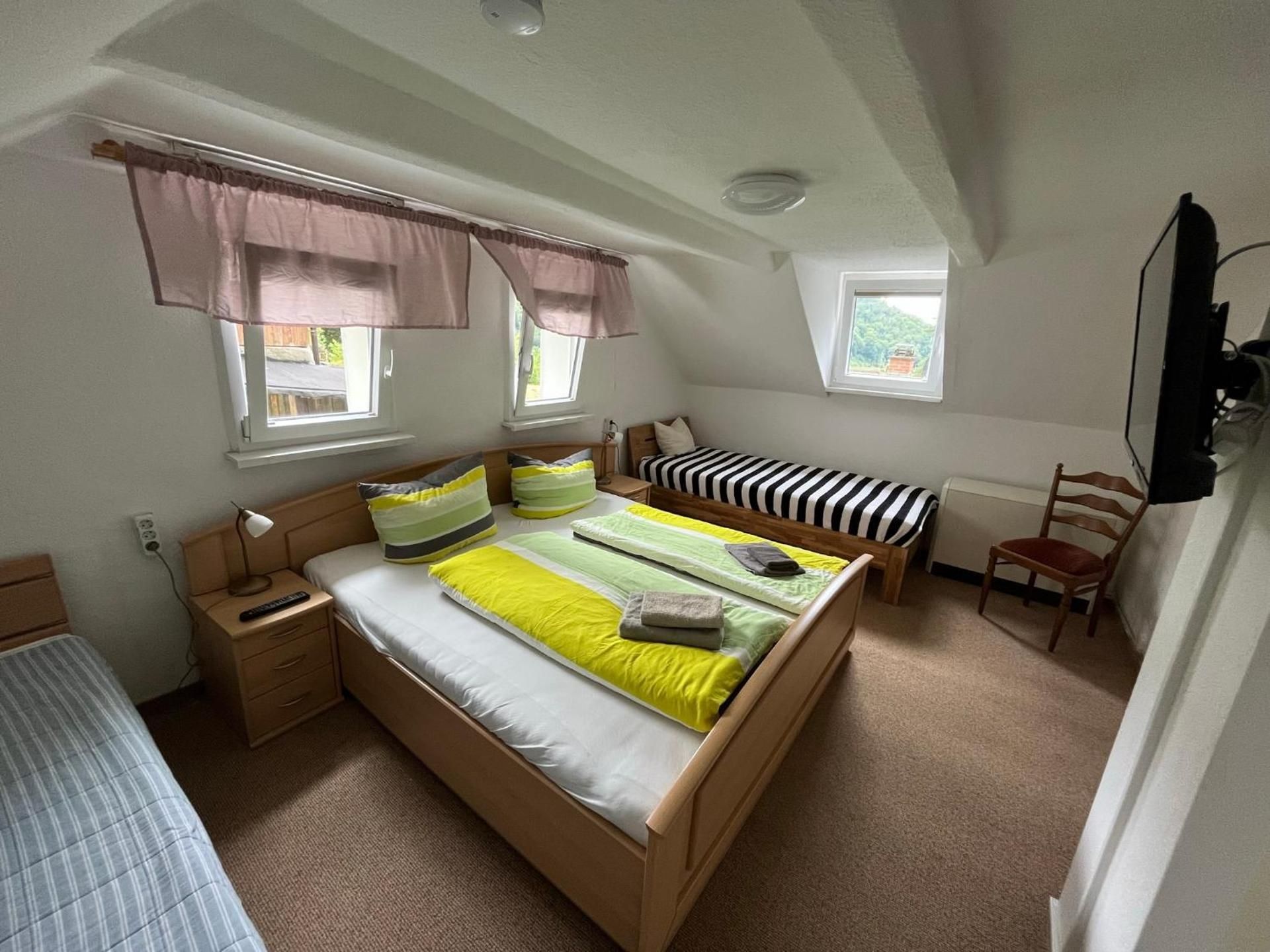 Quadruple Room with Shared Bathroom