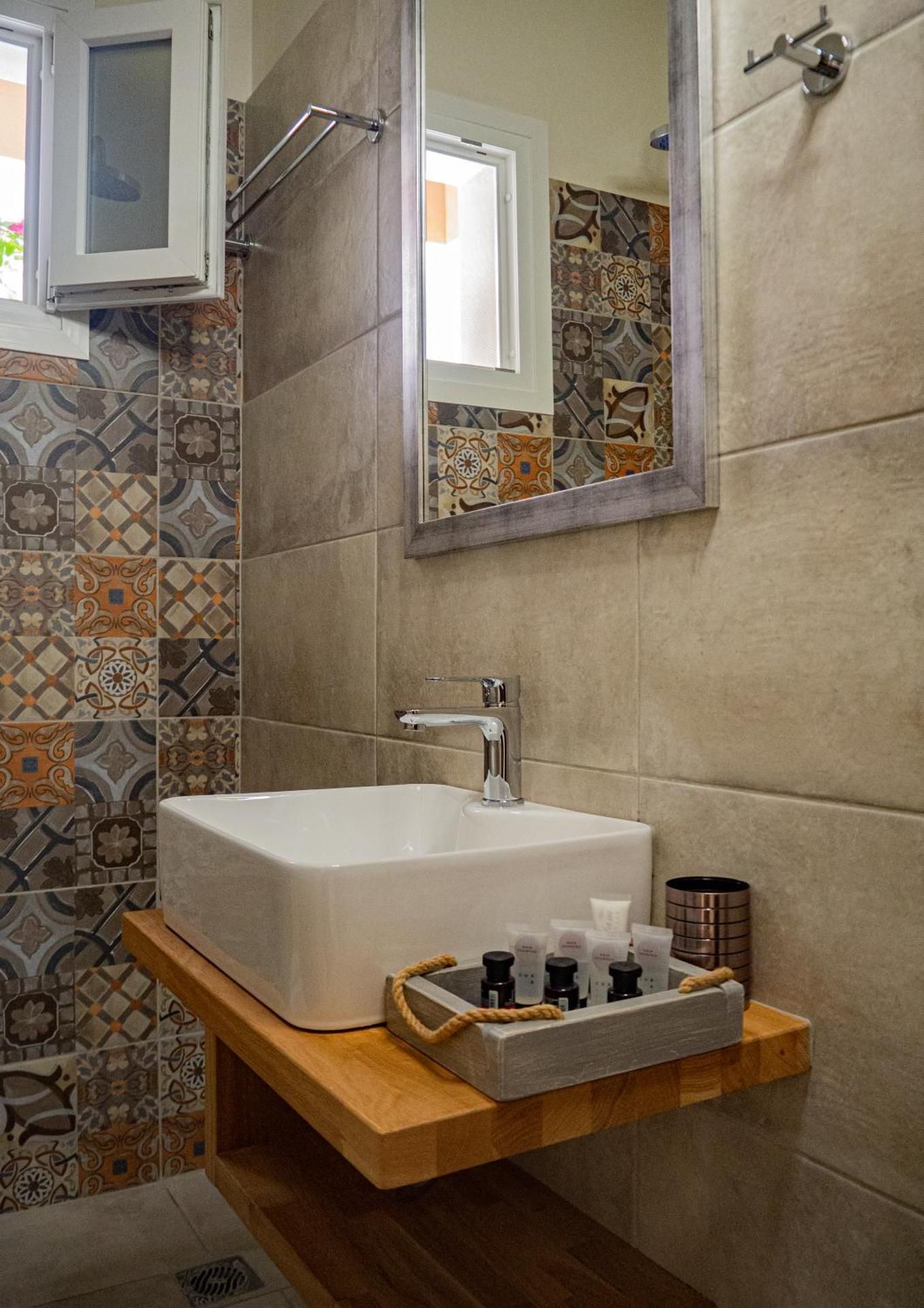 Standard Studio