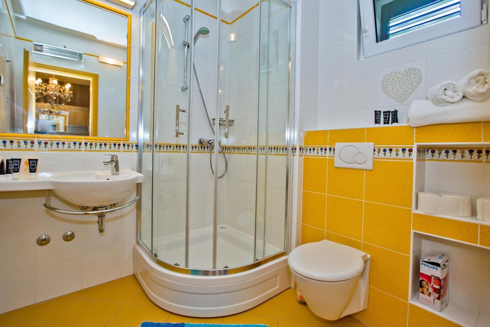 Duplex Three-Bedroom Apartment with Balcony Sea View