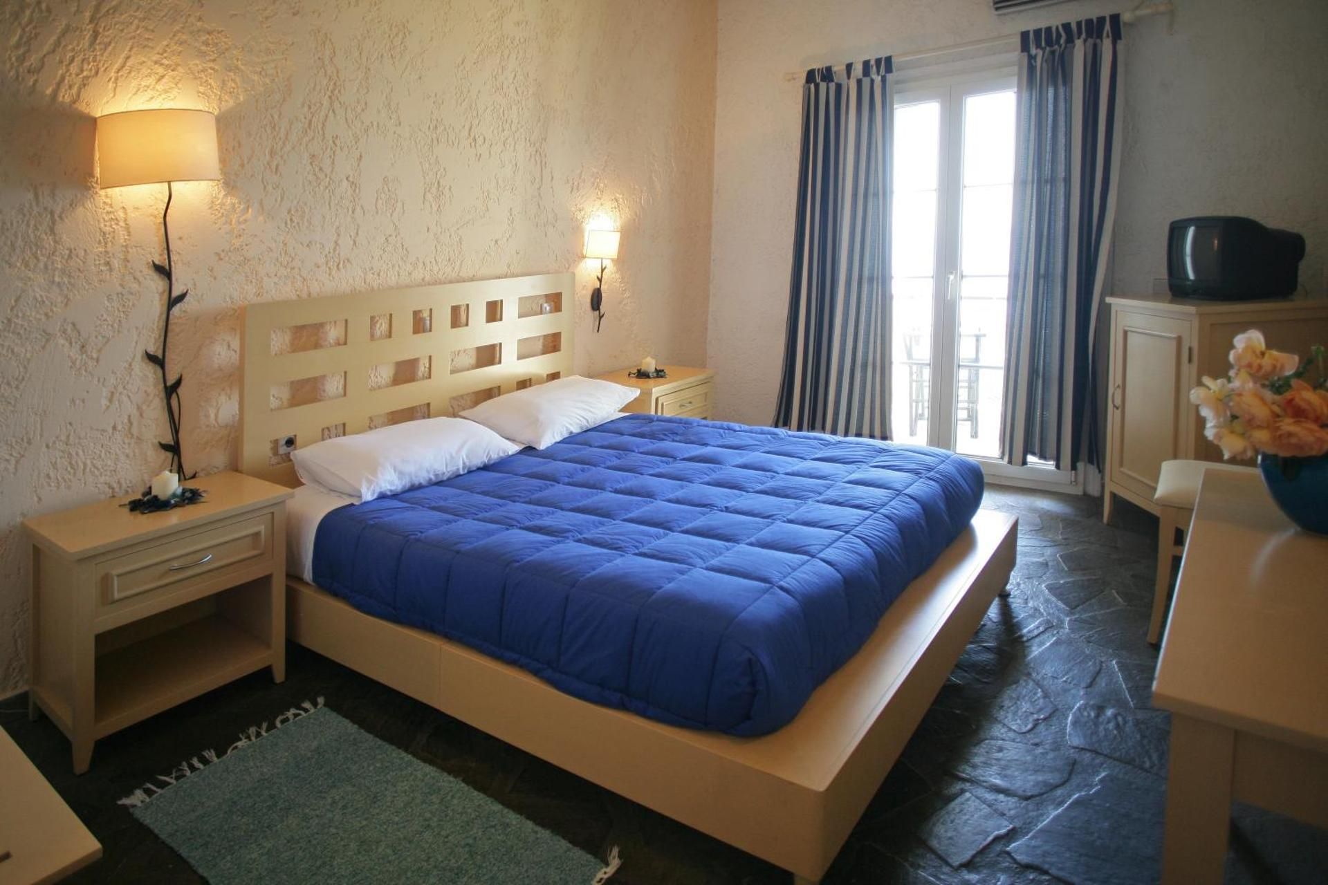 Double Room with Mountain View