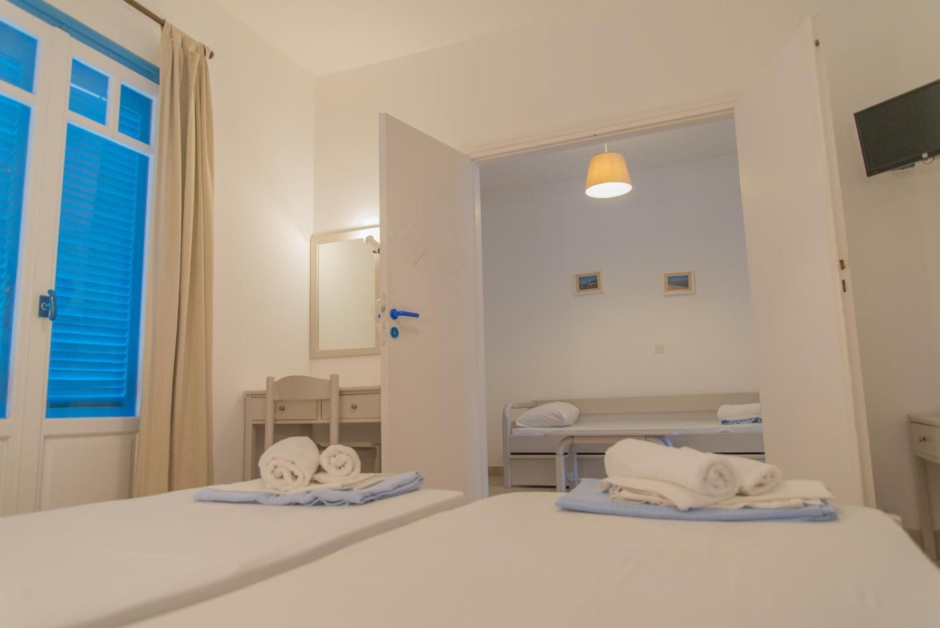 Apartment (3 Adults)
