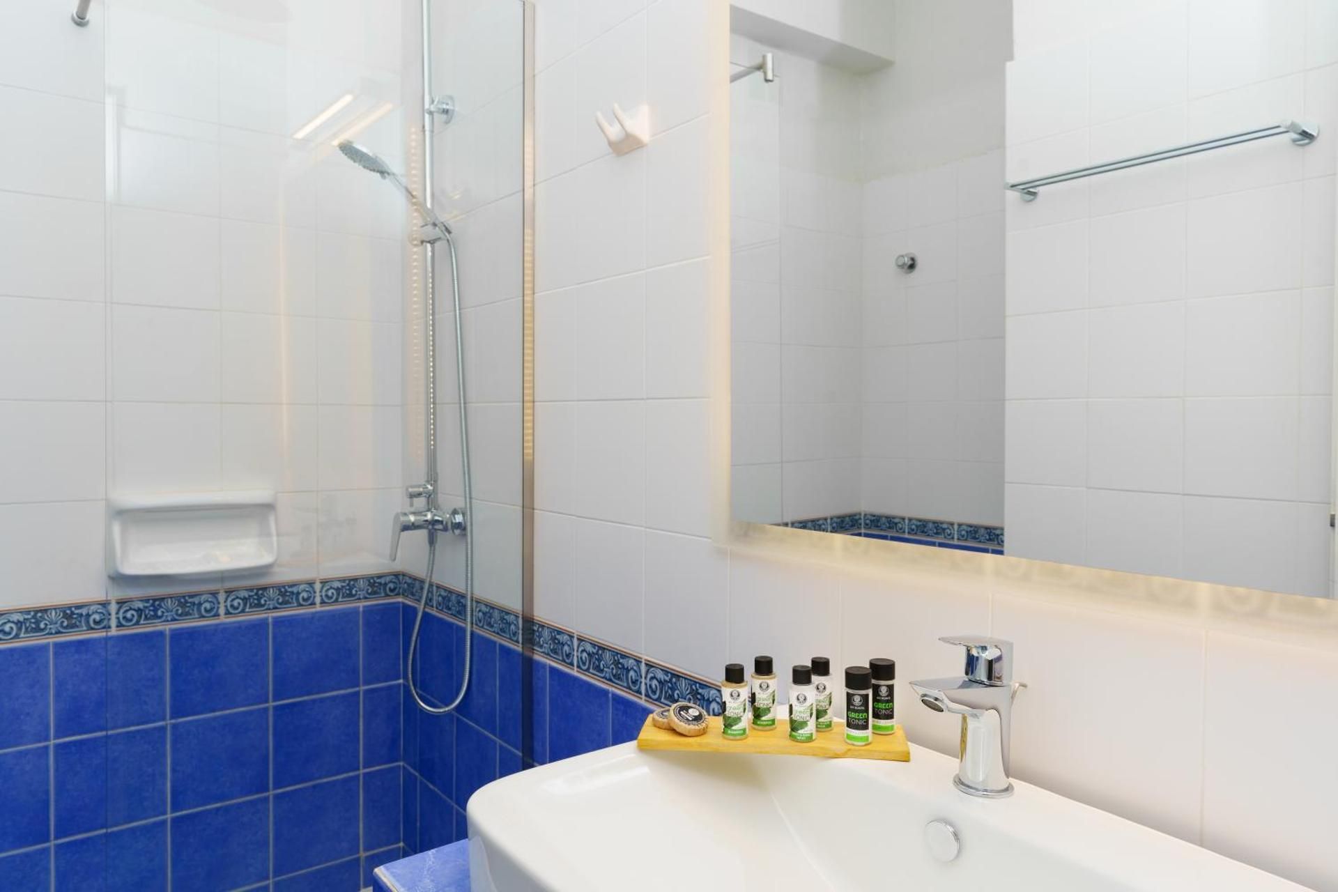 Budget Single Room