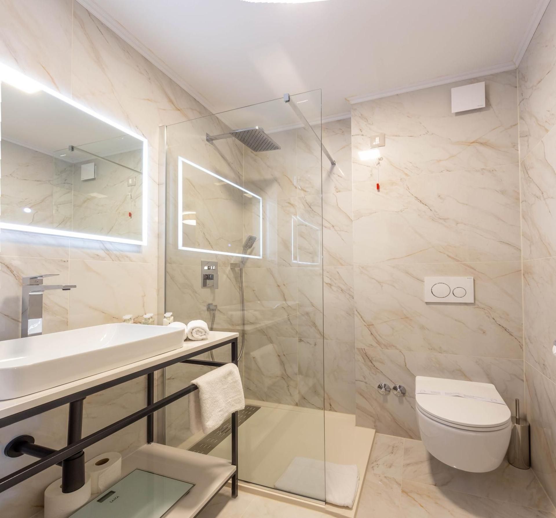 Heritage Hotel Park Hvar King Suite with Balcony 2