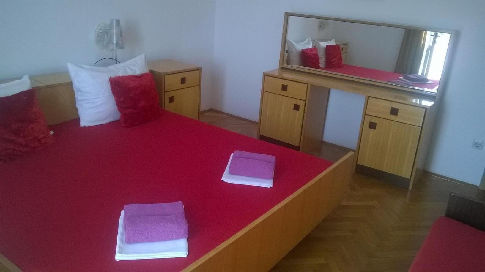 Apartments Jaksa