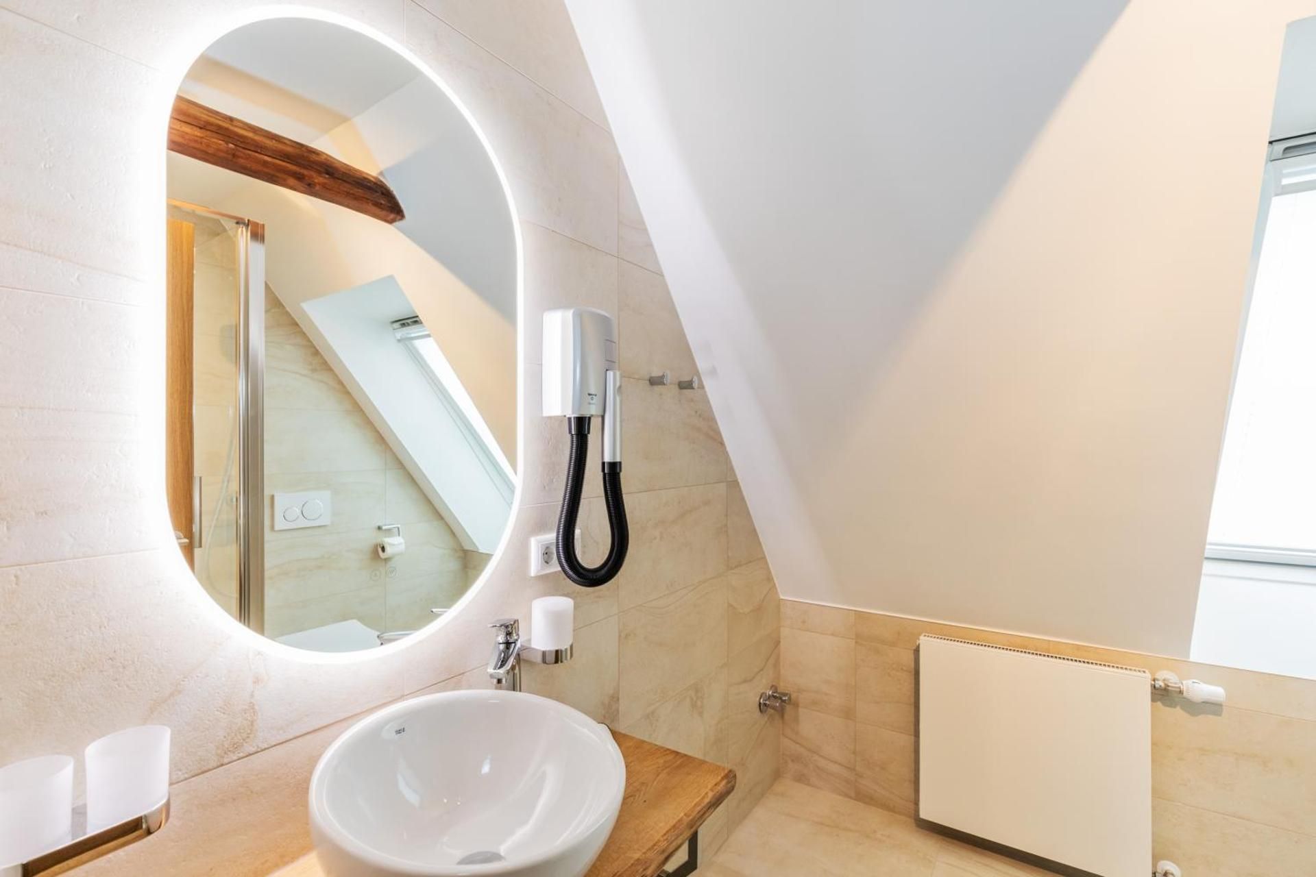 Large Double Room