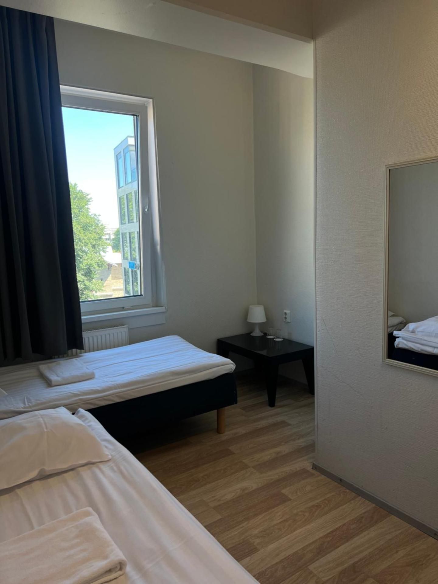 Economy Twin Room with Private Bathroom
