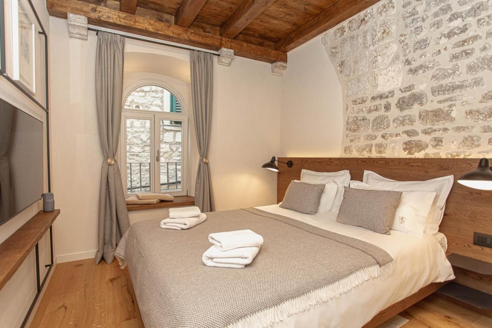 Villa Porta Maestra Suite with Terrace