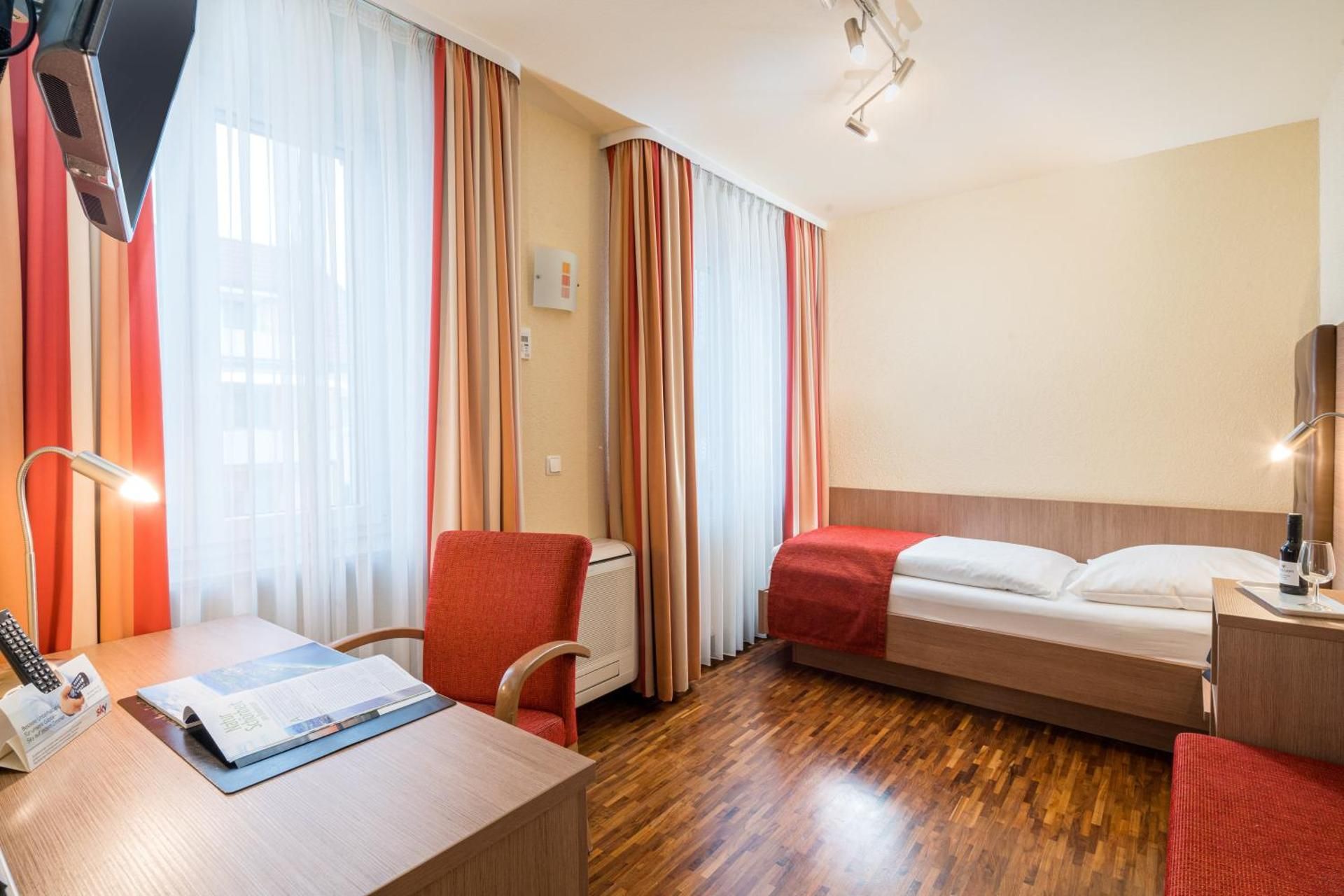 Single Room