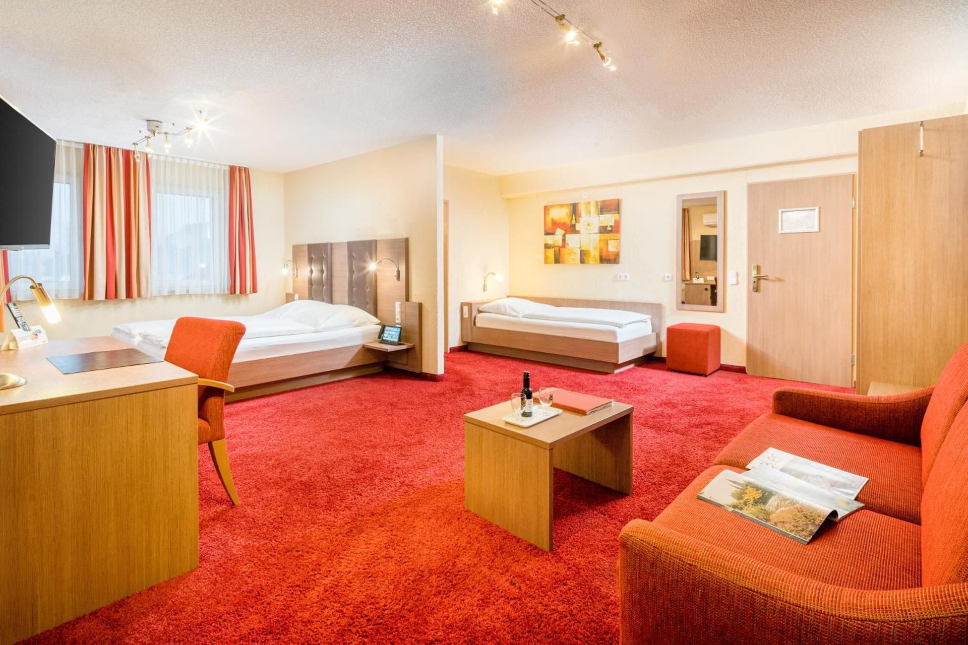 Triple Room