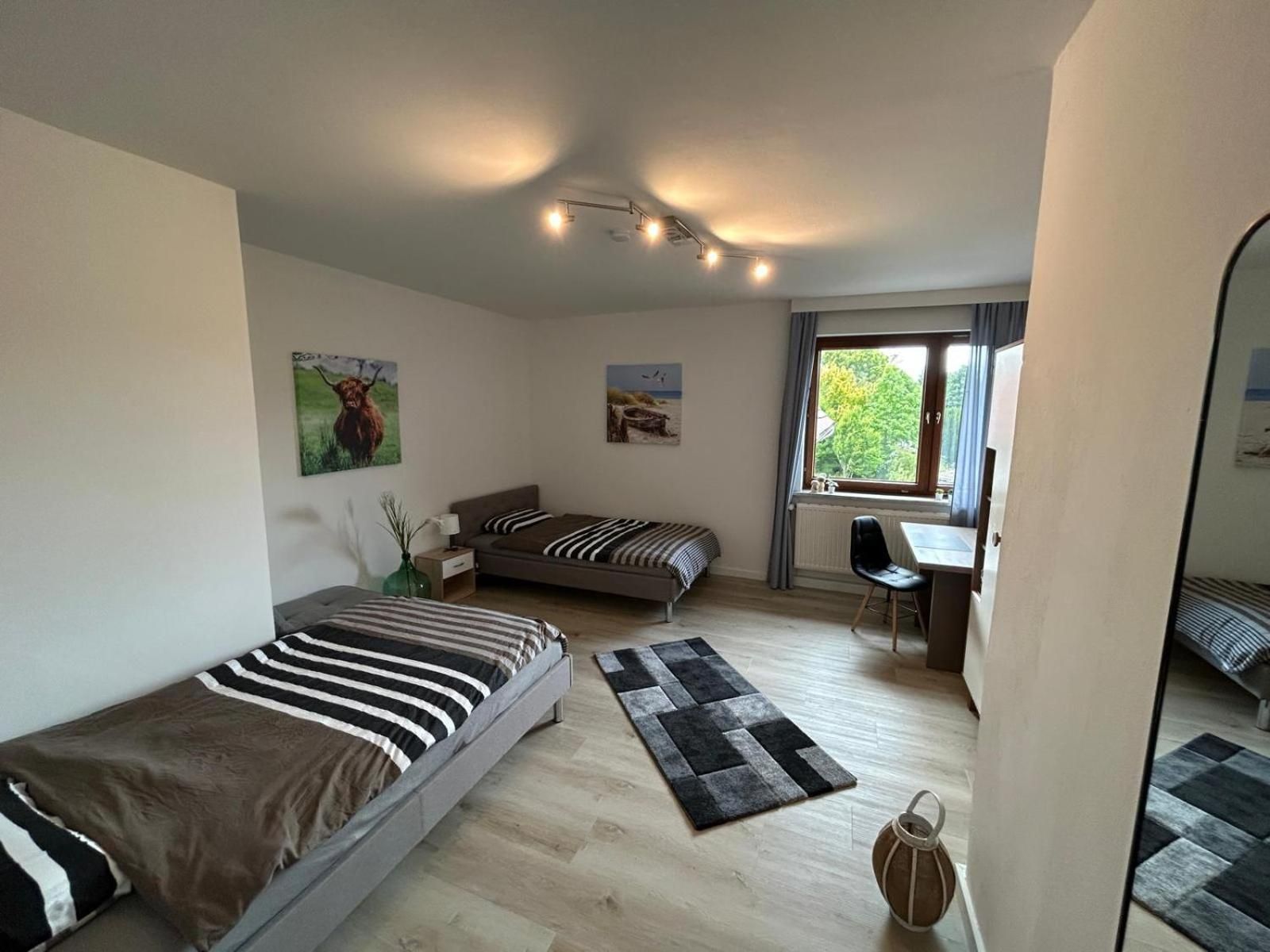 Gasthaus Bergmann Twin Room with Shared Bathroom 2