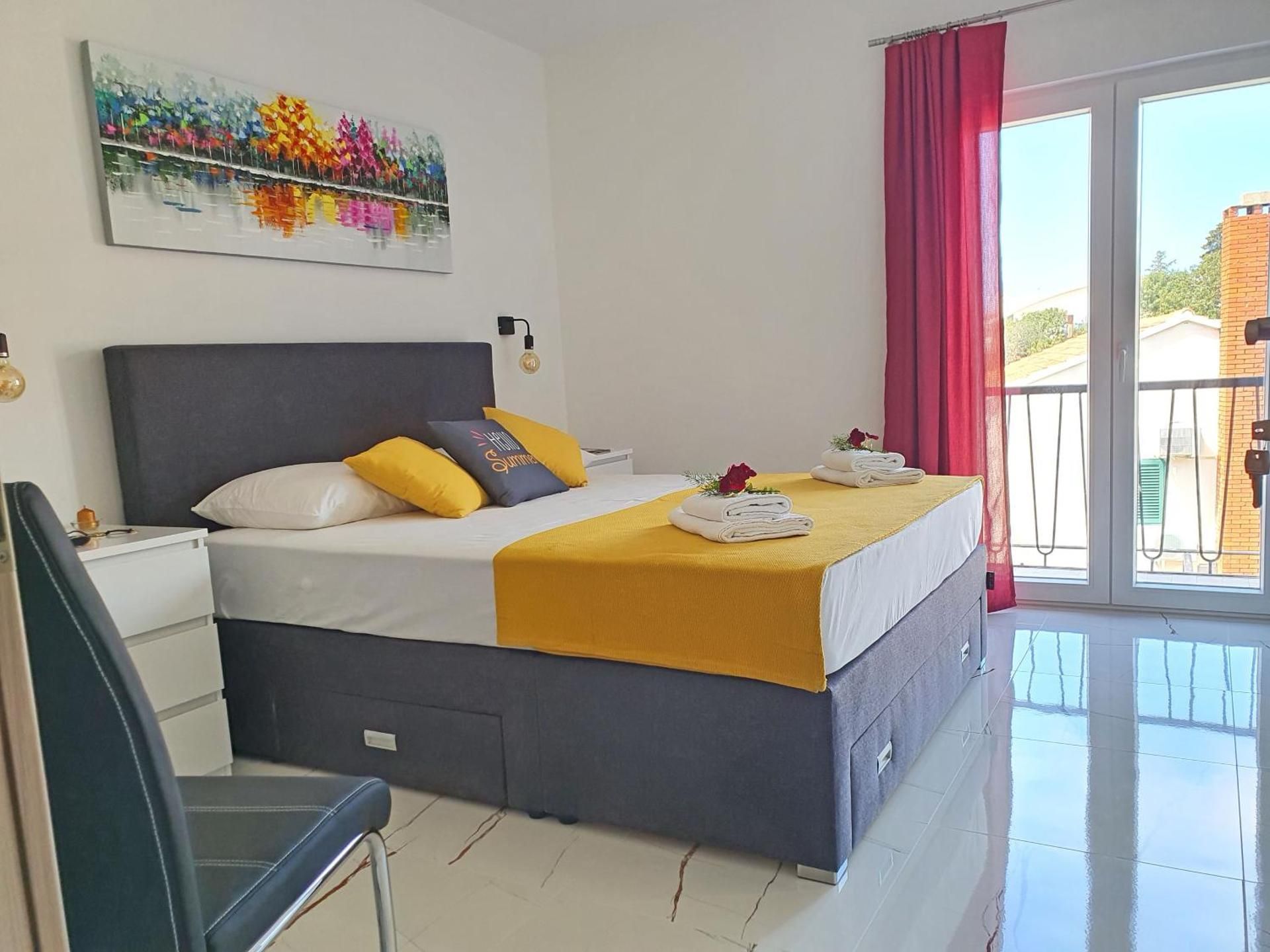 Double Room with Balcony and Sea View