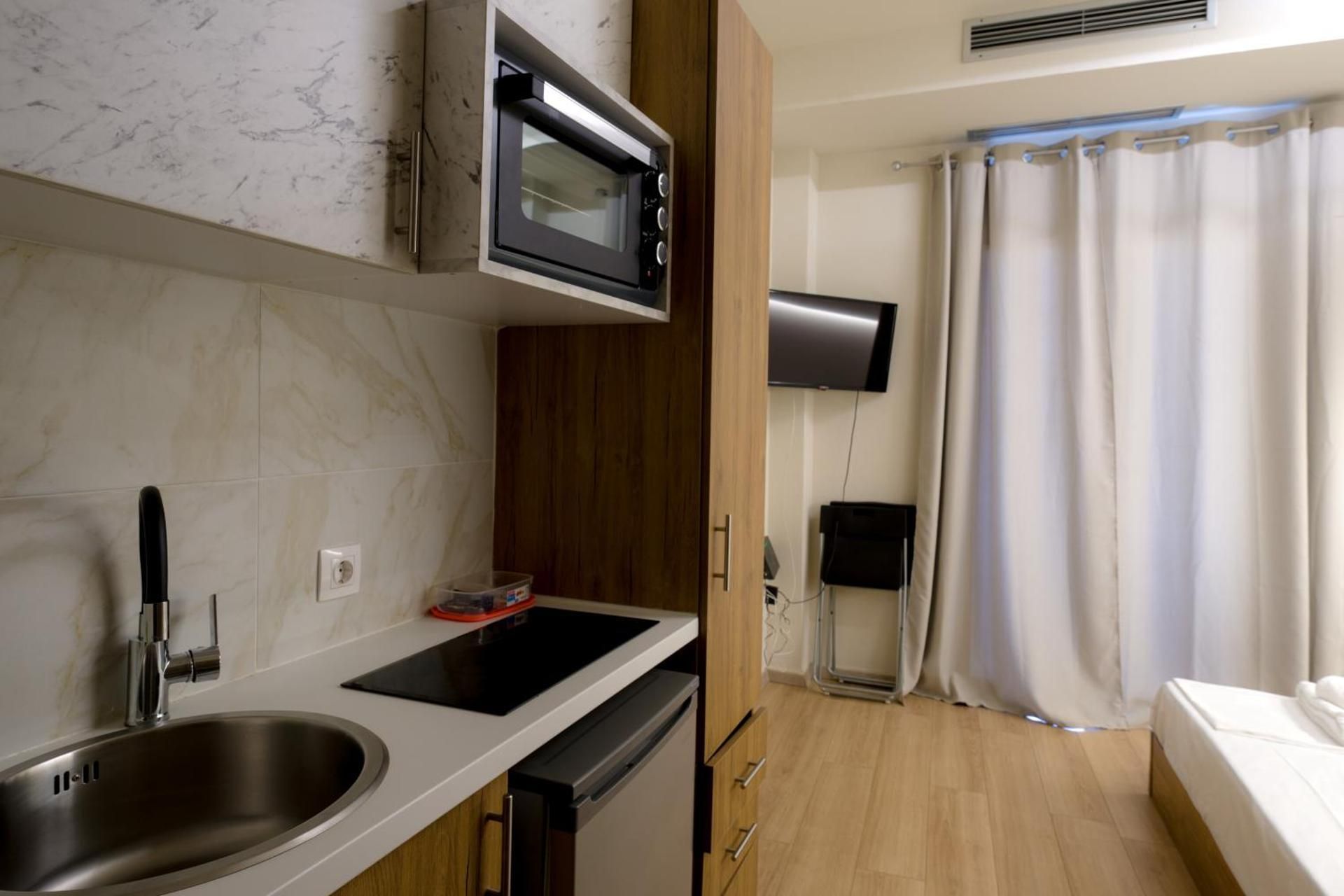 Studio Apartment