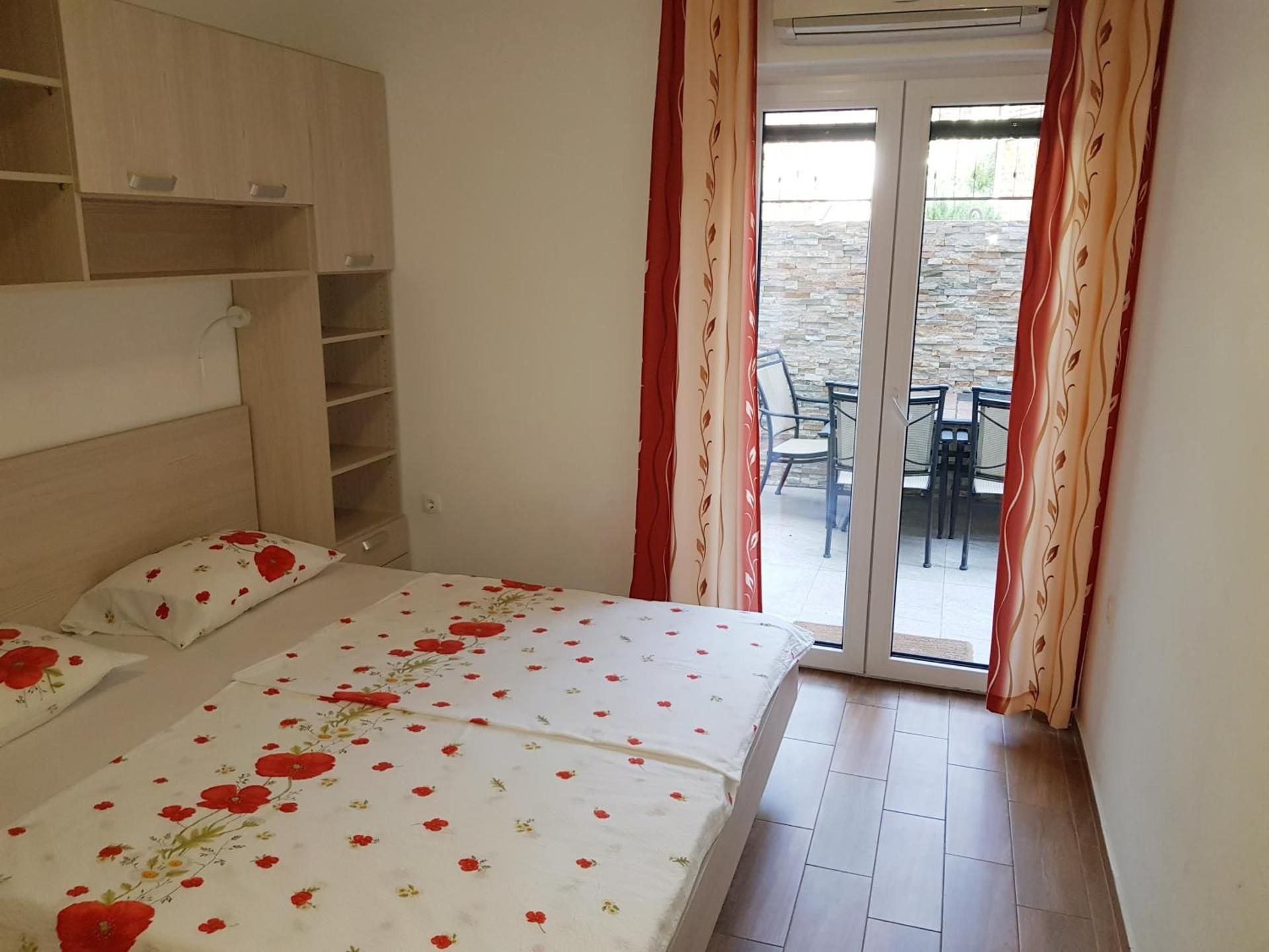 Apartment 1