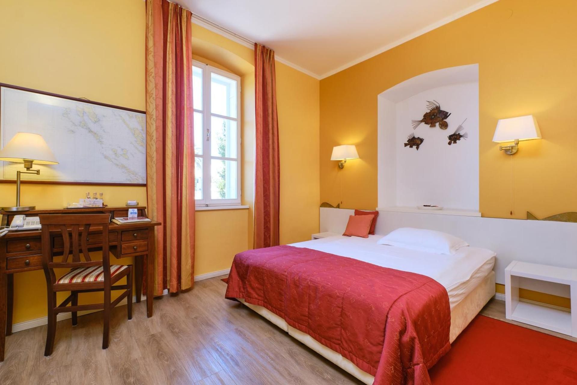 Double Room with Sea View - with Breakfast In Room