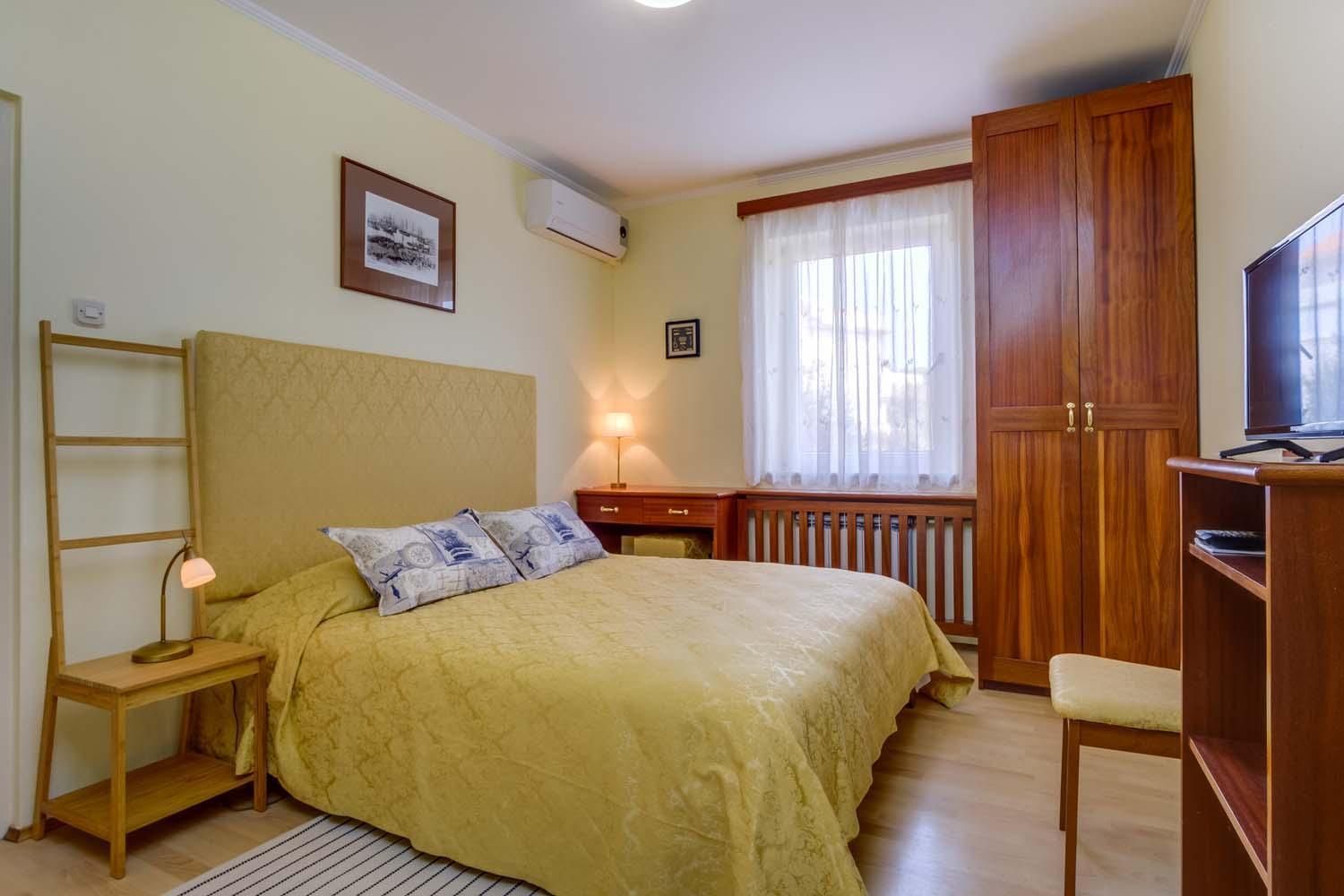 Single Room with Garden View