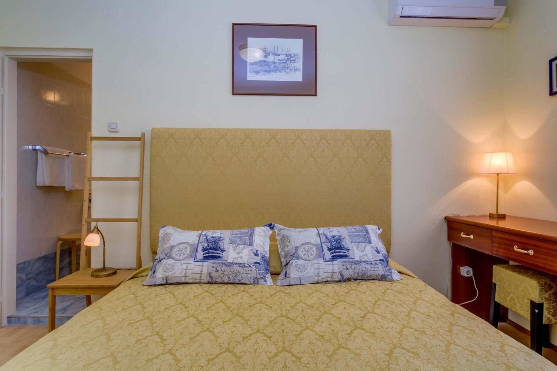 Single Room with Garden View