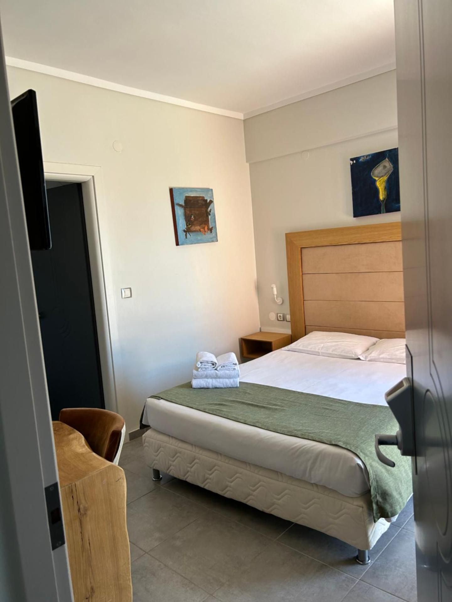 Perea Hotel Economy Double Room without Balcony 