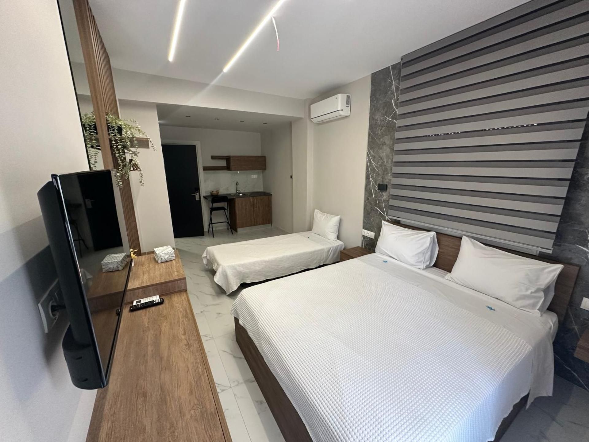 Superior Triple Room with Balcony