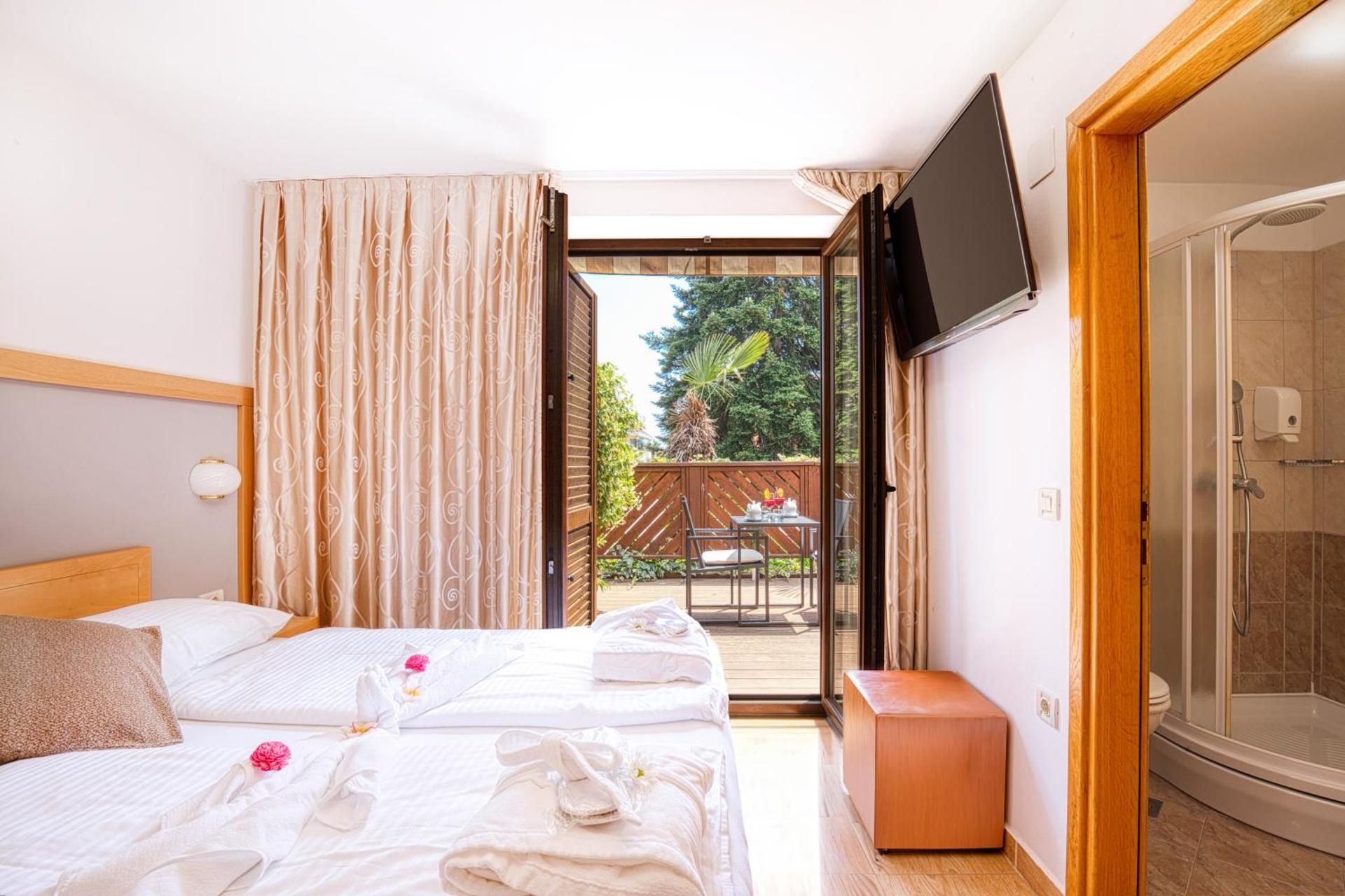 Double Room with Balcony